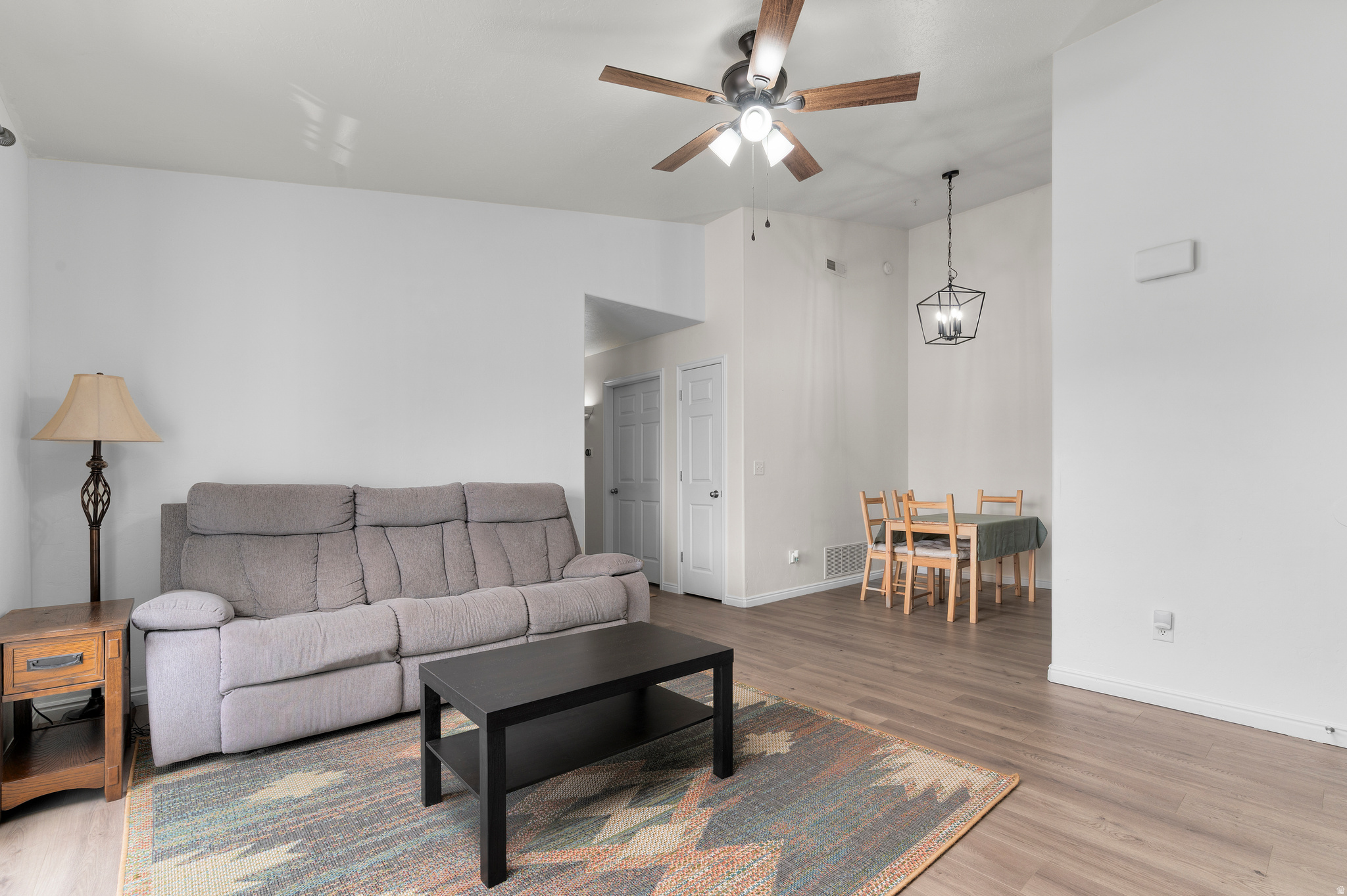 HILLCREST - Residential