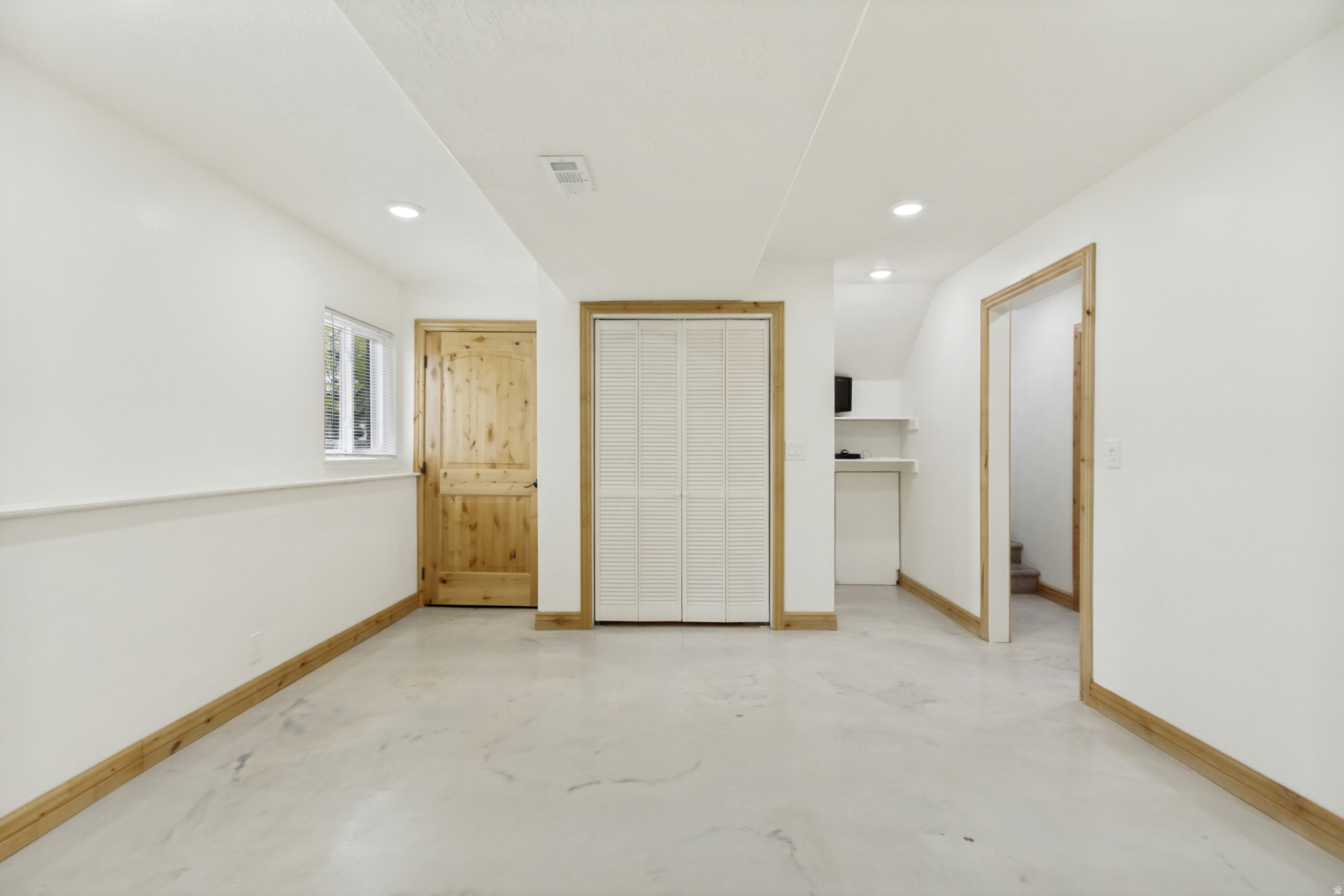 MIDVALLEY TERRACE - Residential