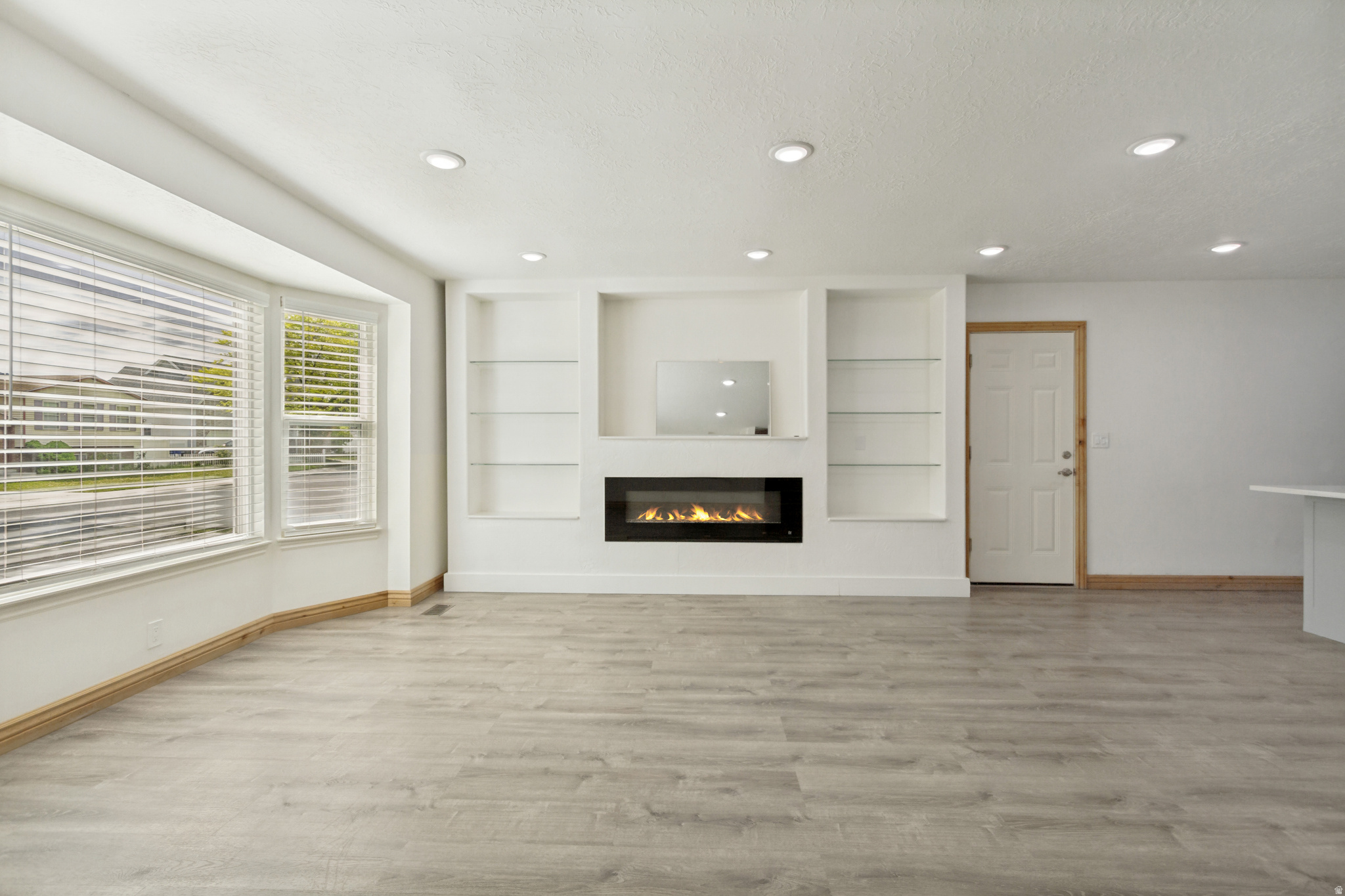 MIDVALLEY TERRACE - Residential
