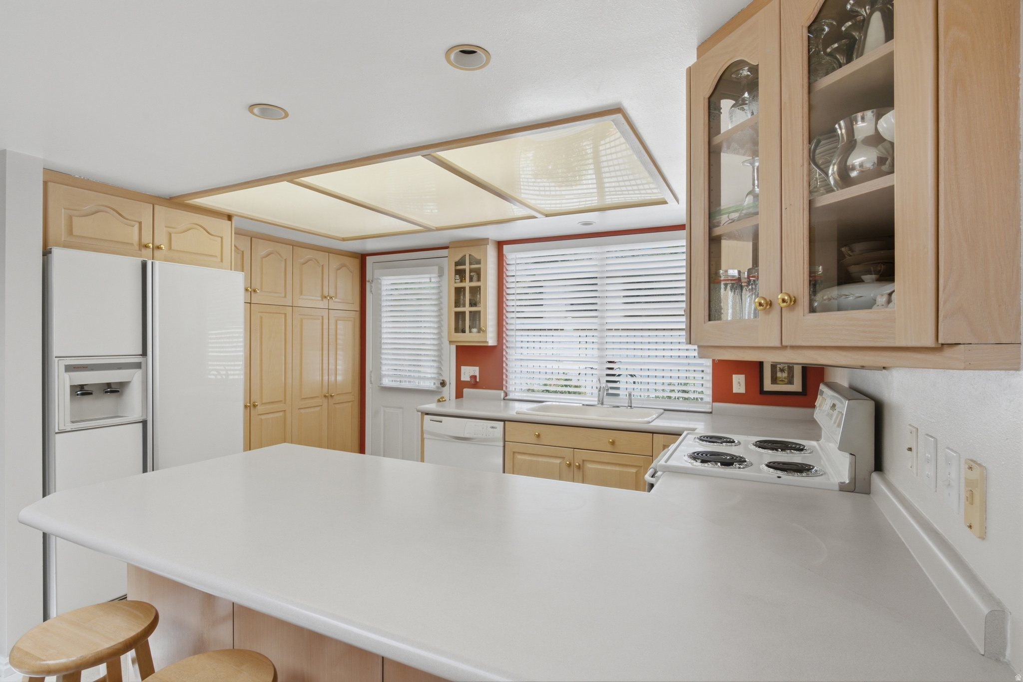 WOODBRIDGE CONDM - Residential