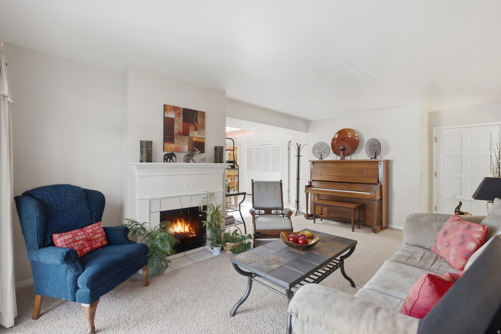 WOODBRIDGE CONDM - Residential