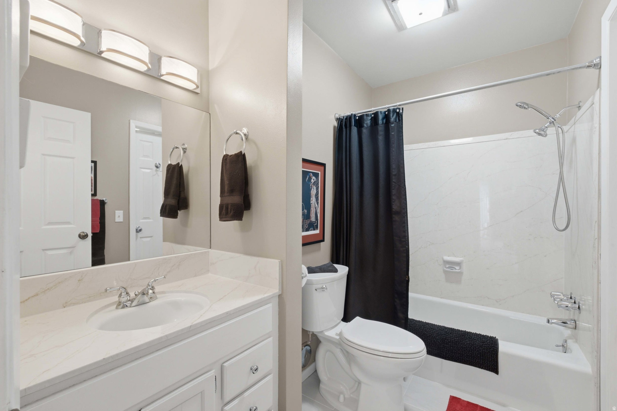 WOODBRIDGE CONDM - Residential