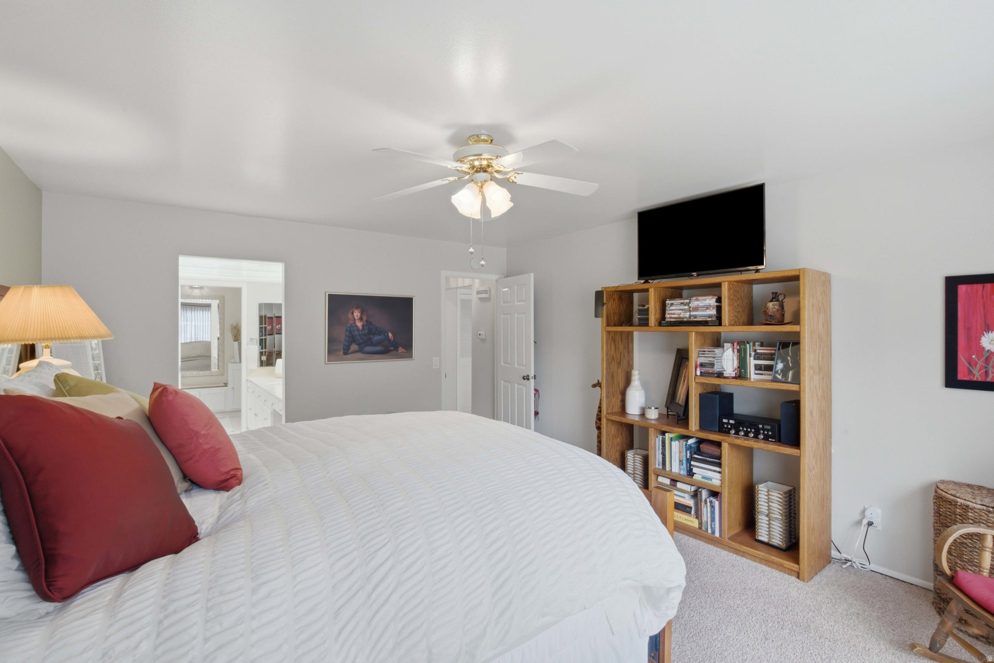 WOODBRIDGE CONDM - Residential