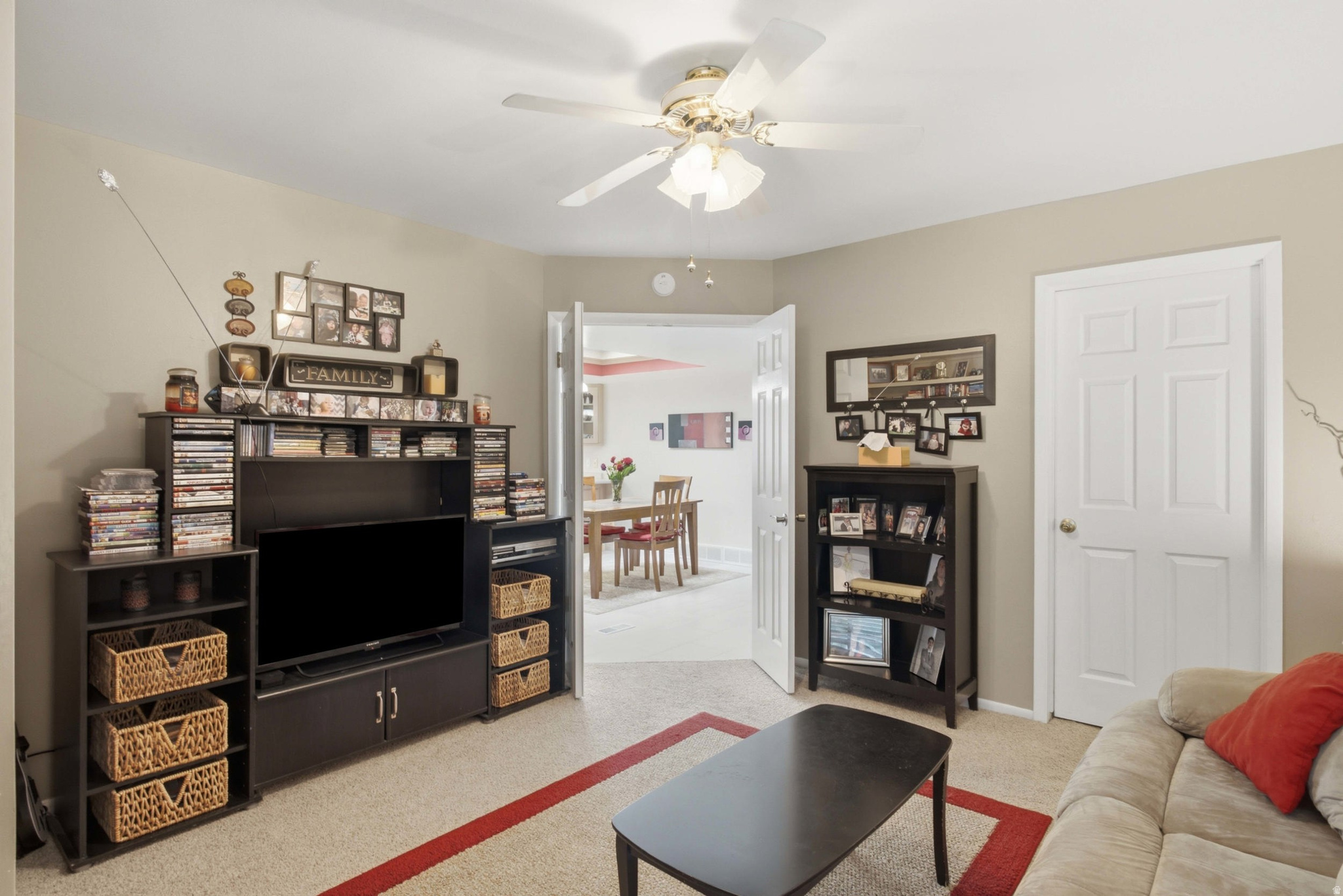 WOODBRIDGE CONDM - Residential