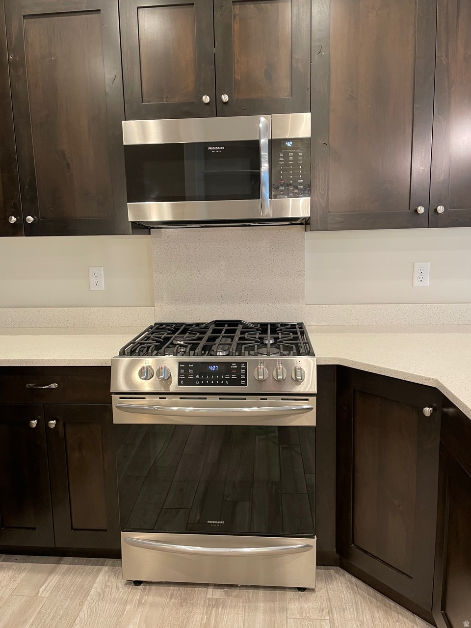 RIDGEVIEW - Residential