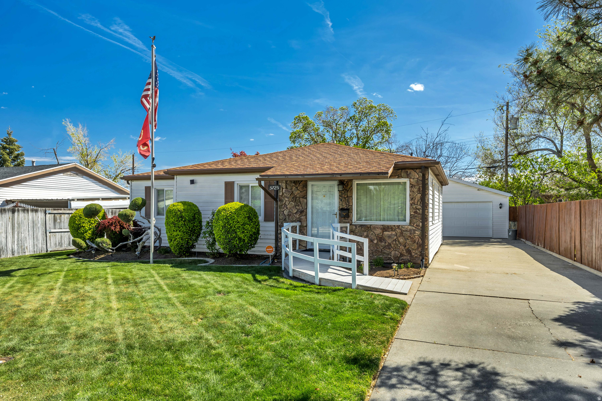 HOFFMAN HEIGHTS - Residential