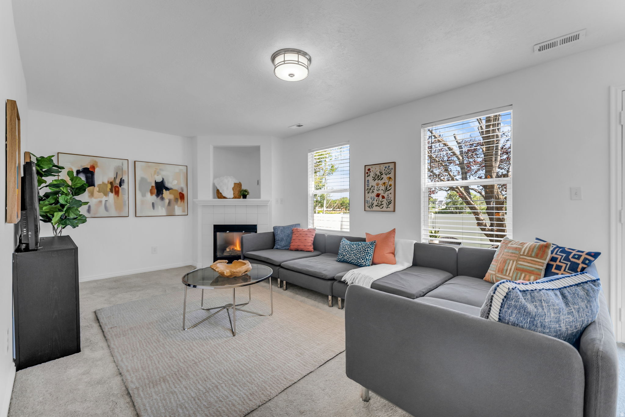 STONEGATE - Residential
