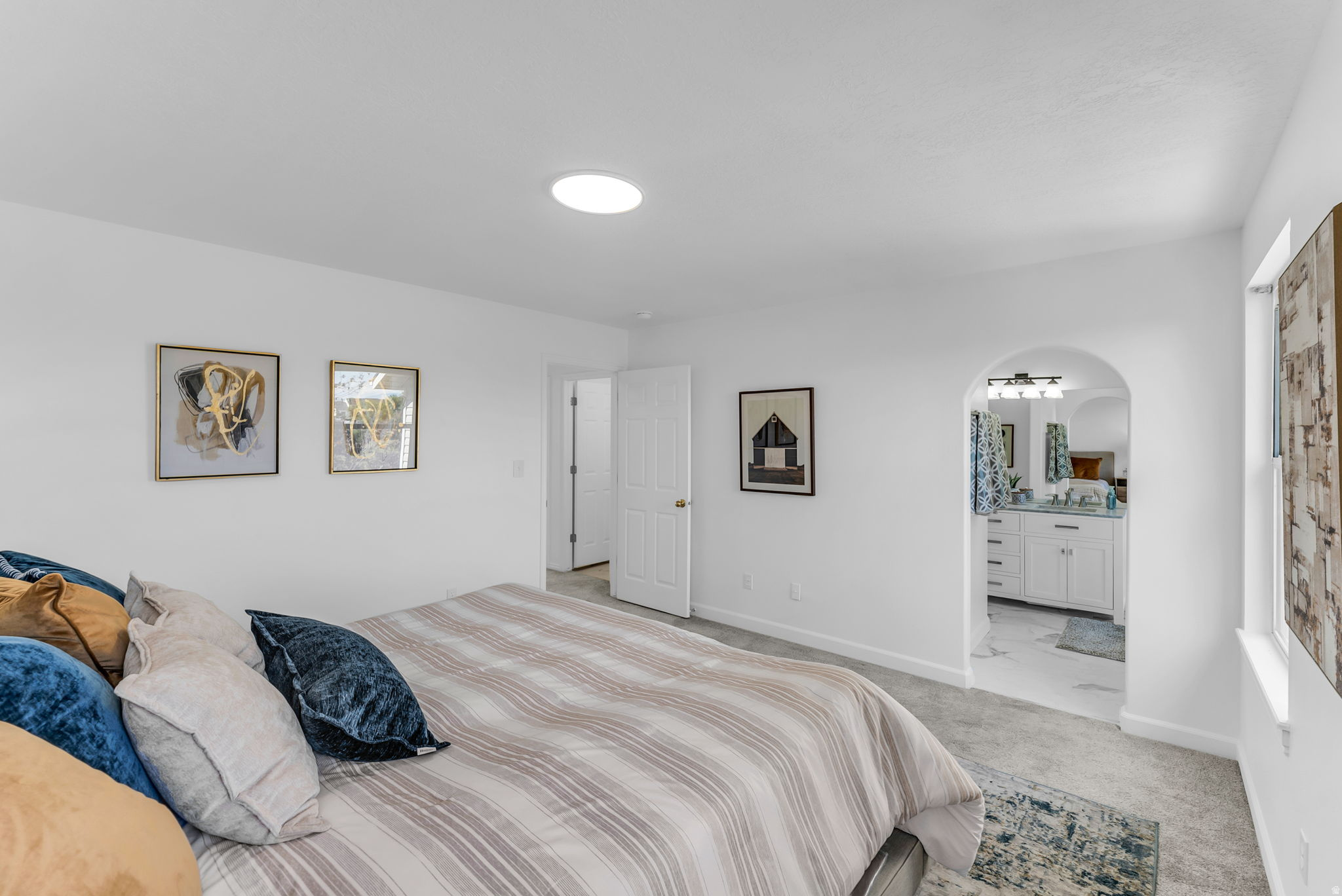 STONEGATE - Residential
