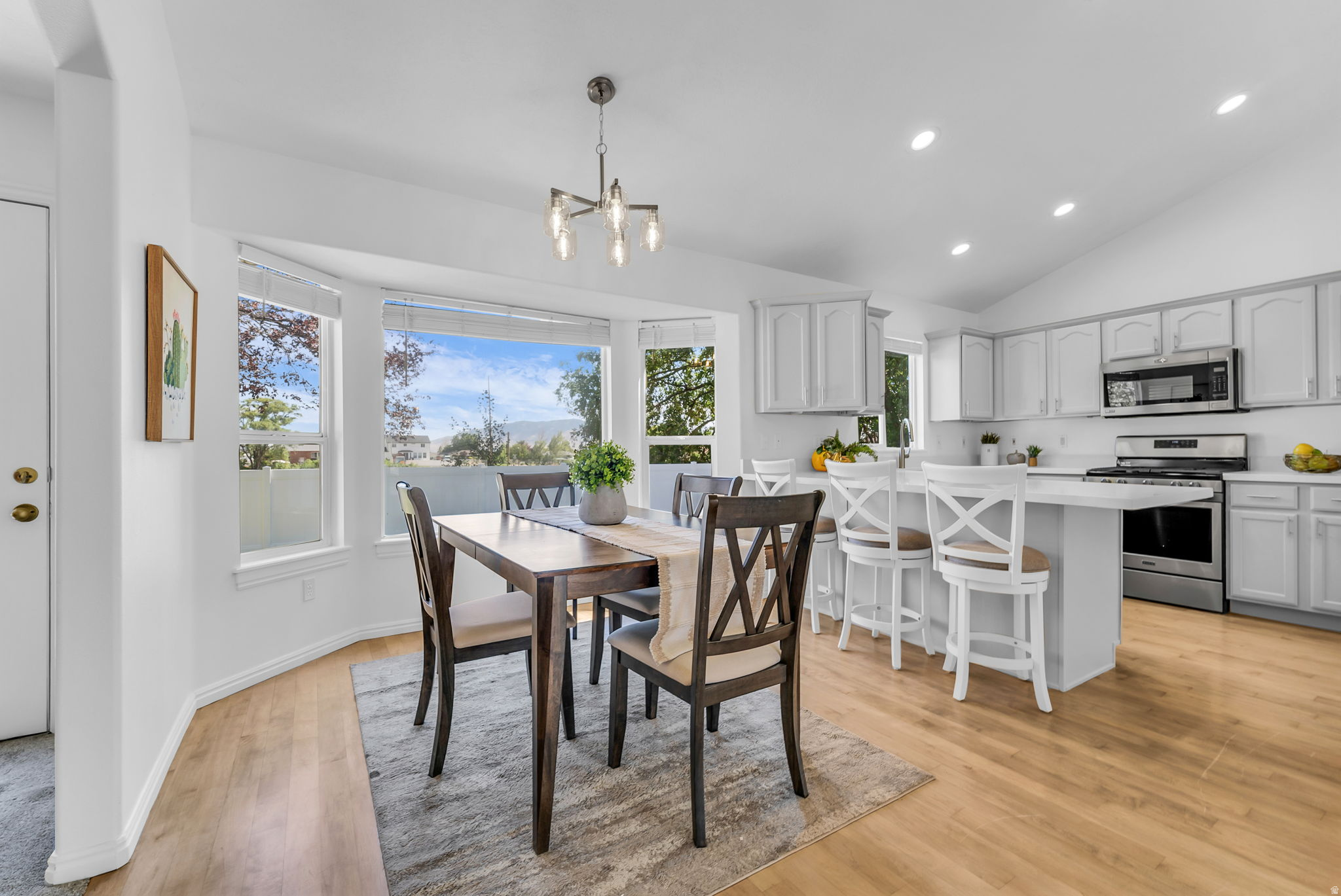 STONEGATE - Residential