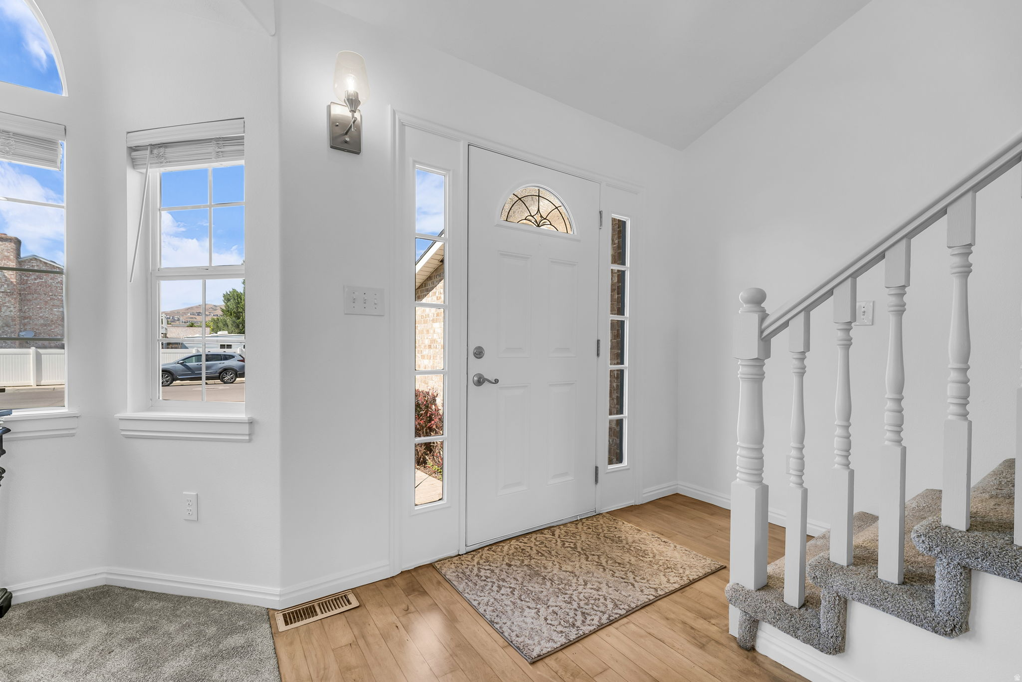 STONEGATE - Residential