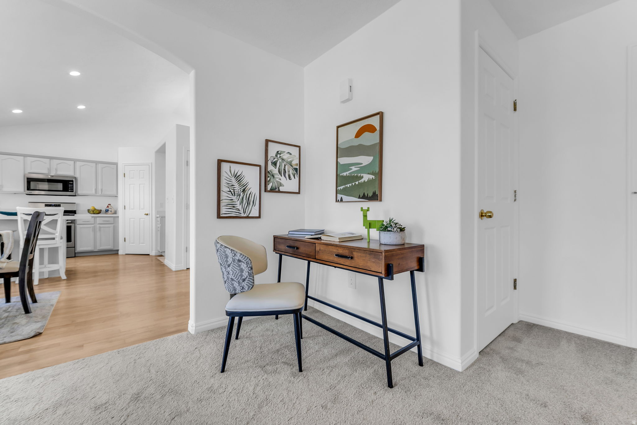 STONEGATE - Residential