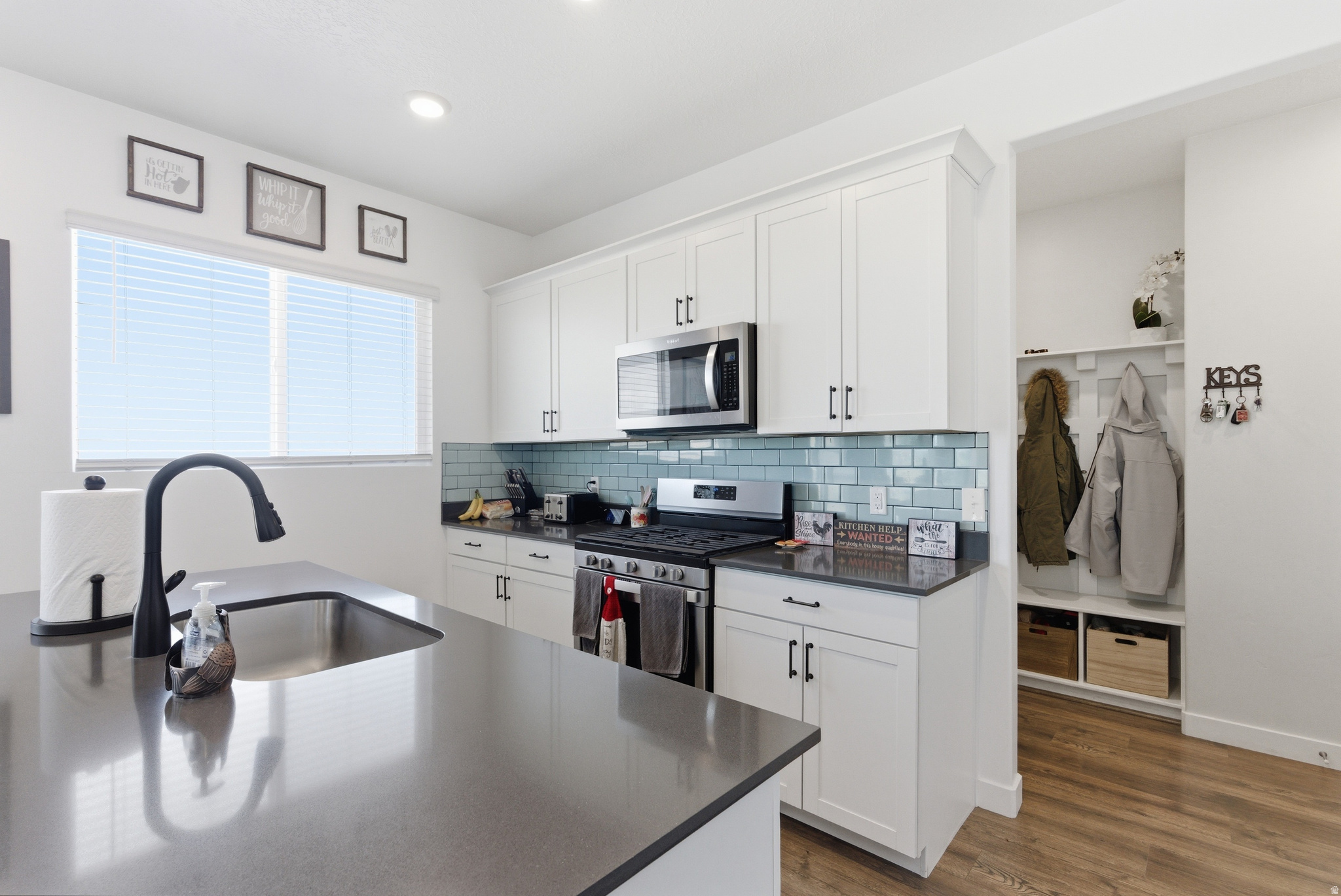 FOOTHILL VILLAGE - Residential