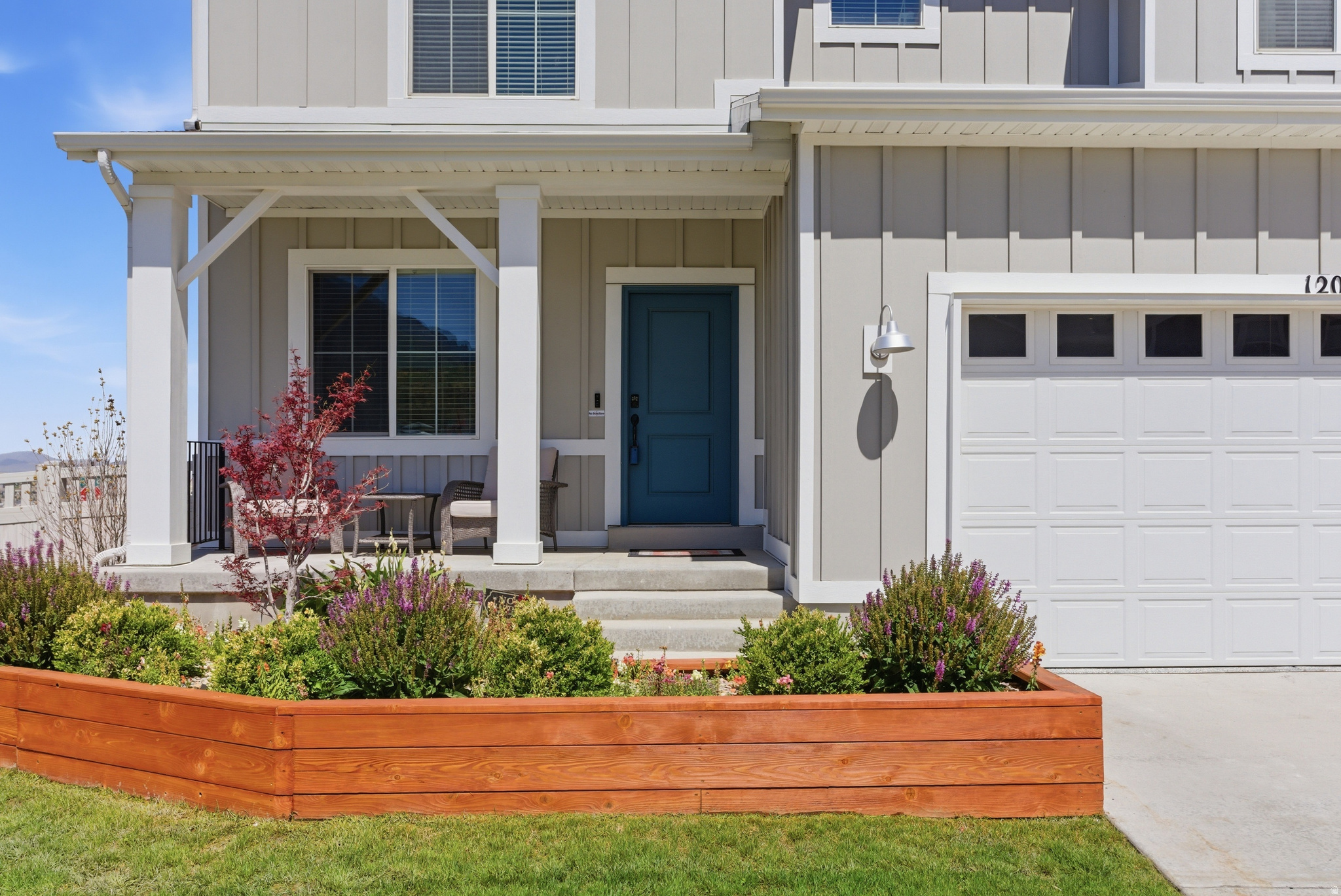 FOOTHILL VILLAGE - Residential