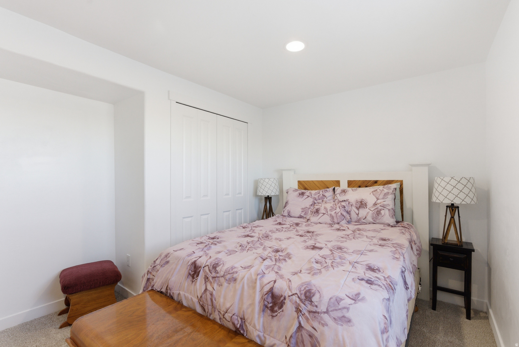 FOOTHILL VILLAGE - Residential