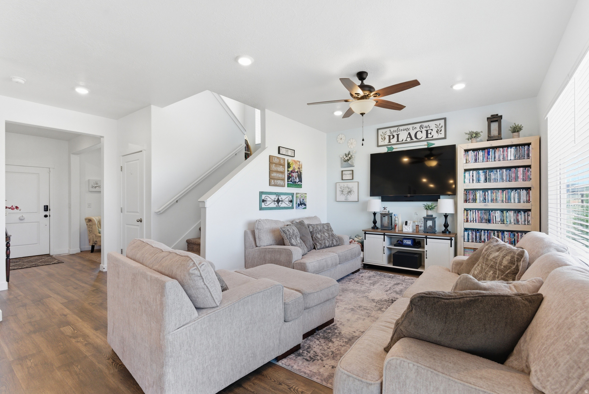 FOOTHILL VILLAGE - Residential