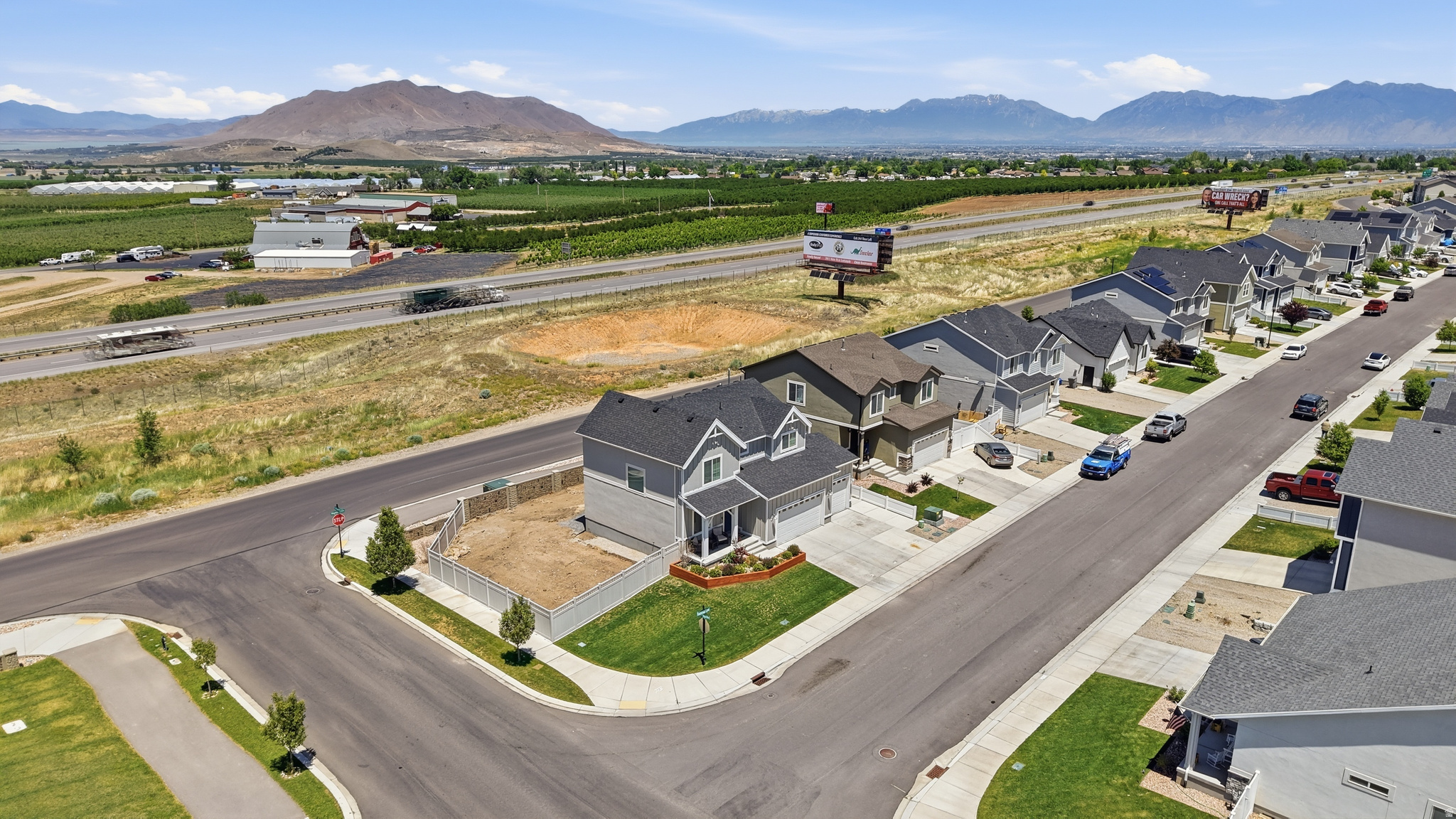 FOOTHILL VILLAGE - Residential