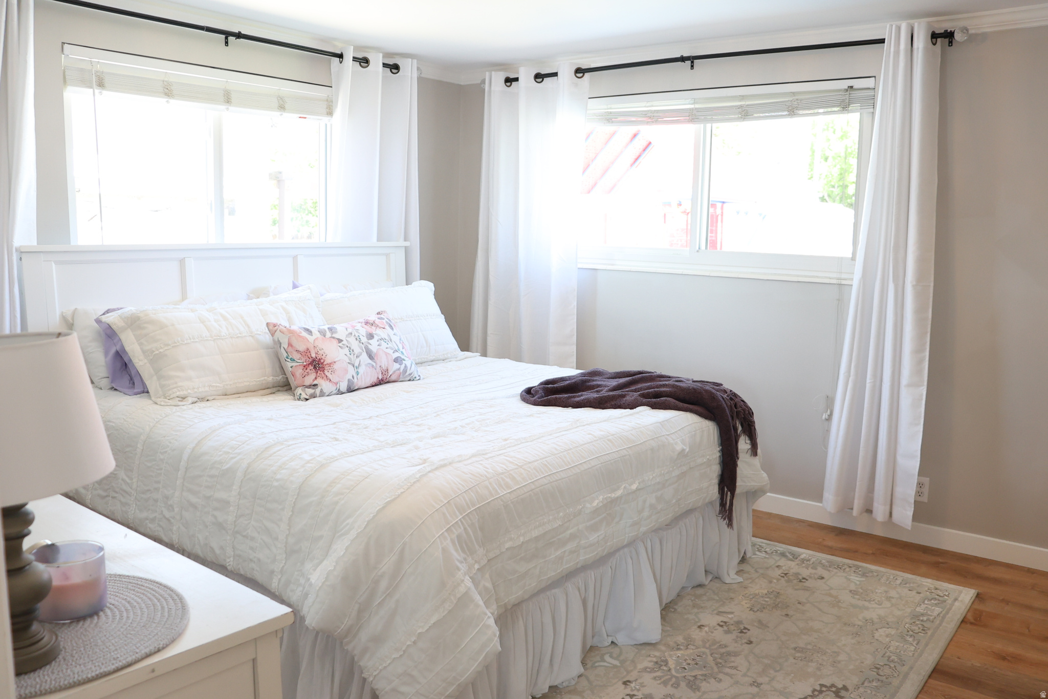 ROYAL OAKS - Residential