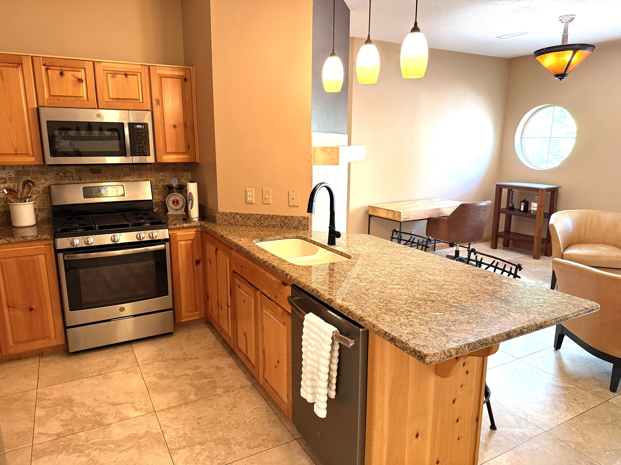 CROSS COUNTRY CONDO - Residential
