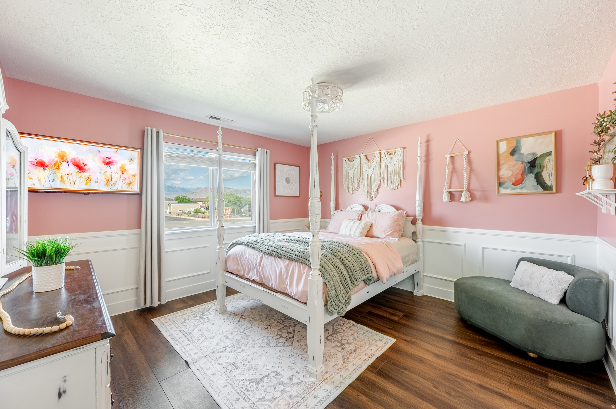 LARSON FARMS - Residential