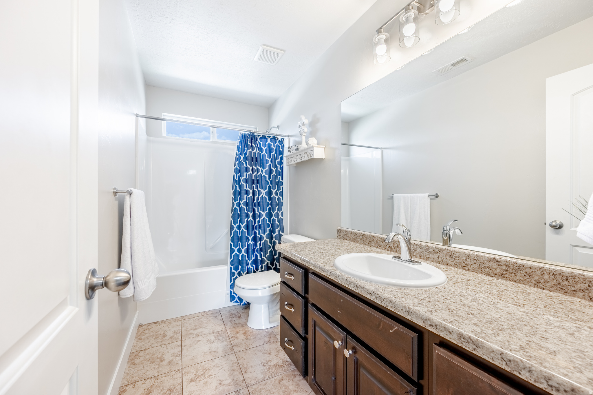 LARSON FARMS - Residential