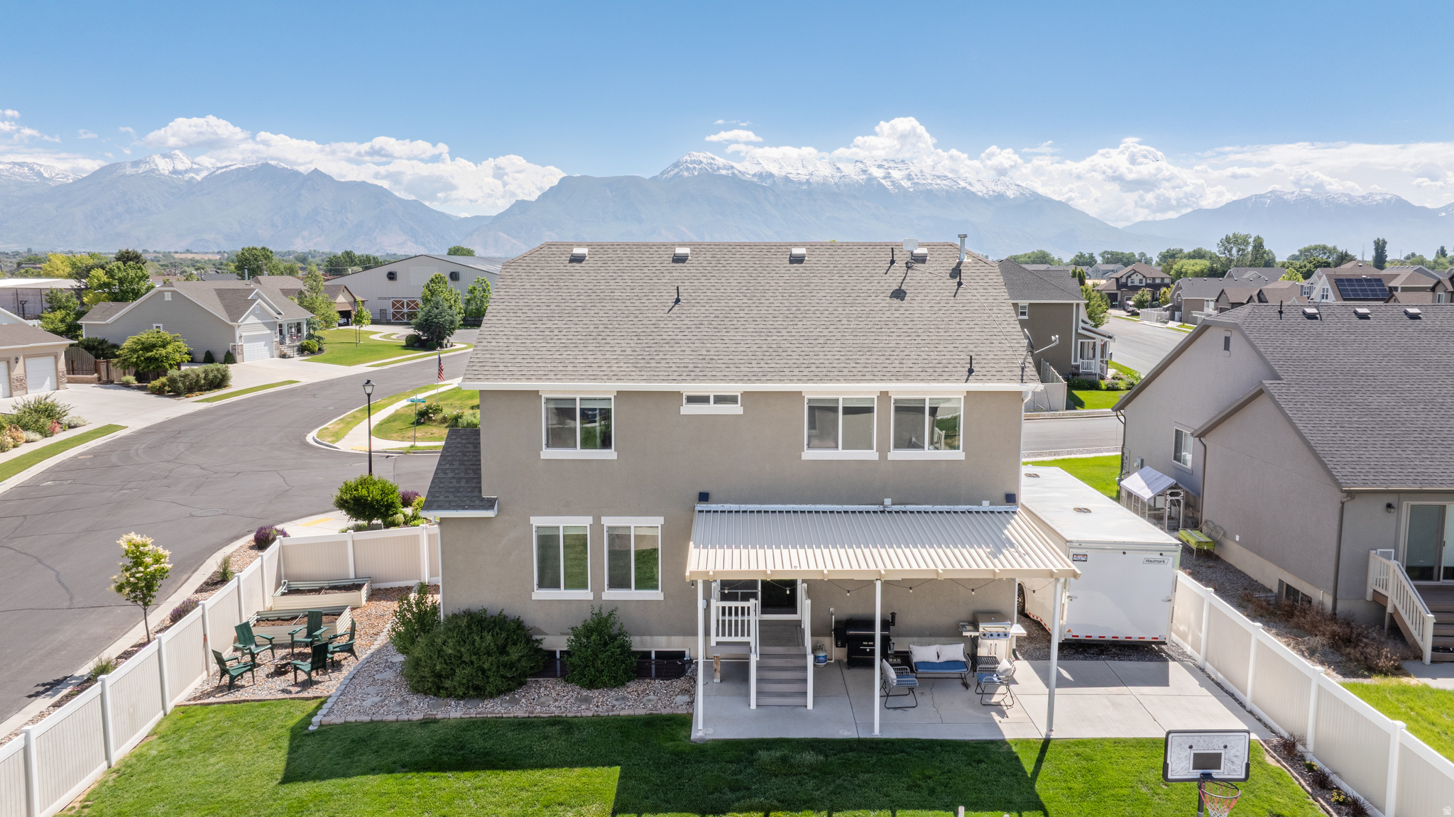 LARSON FARMS - Residential