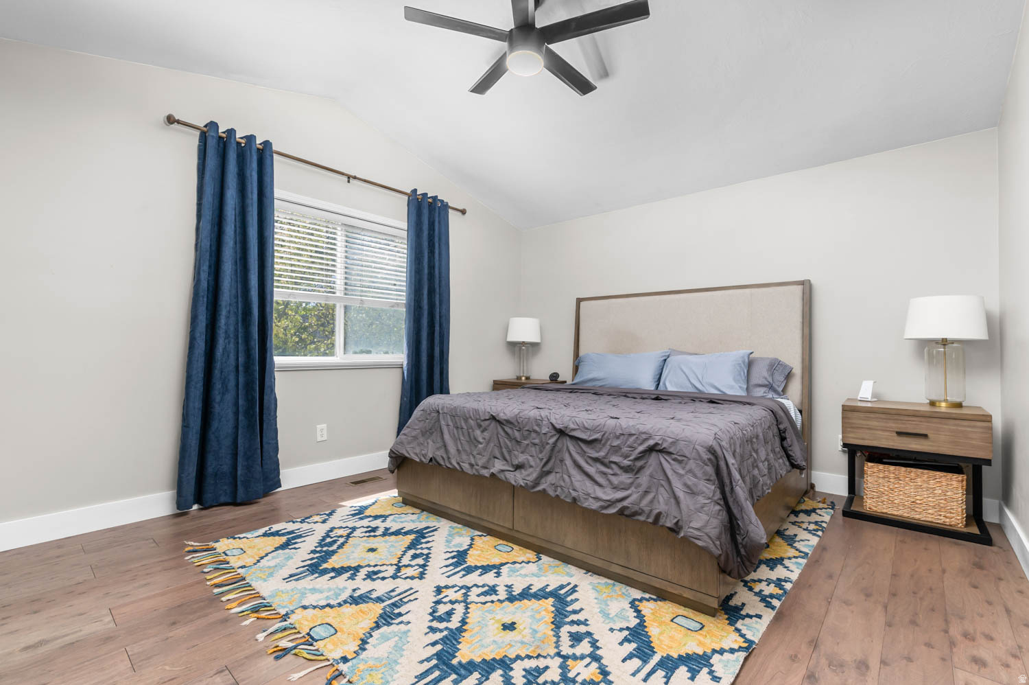 RAVENWOOD - Residential