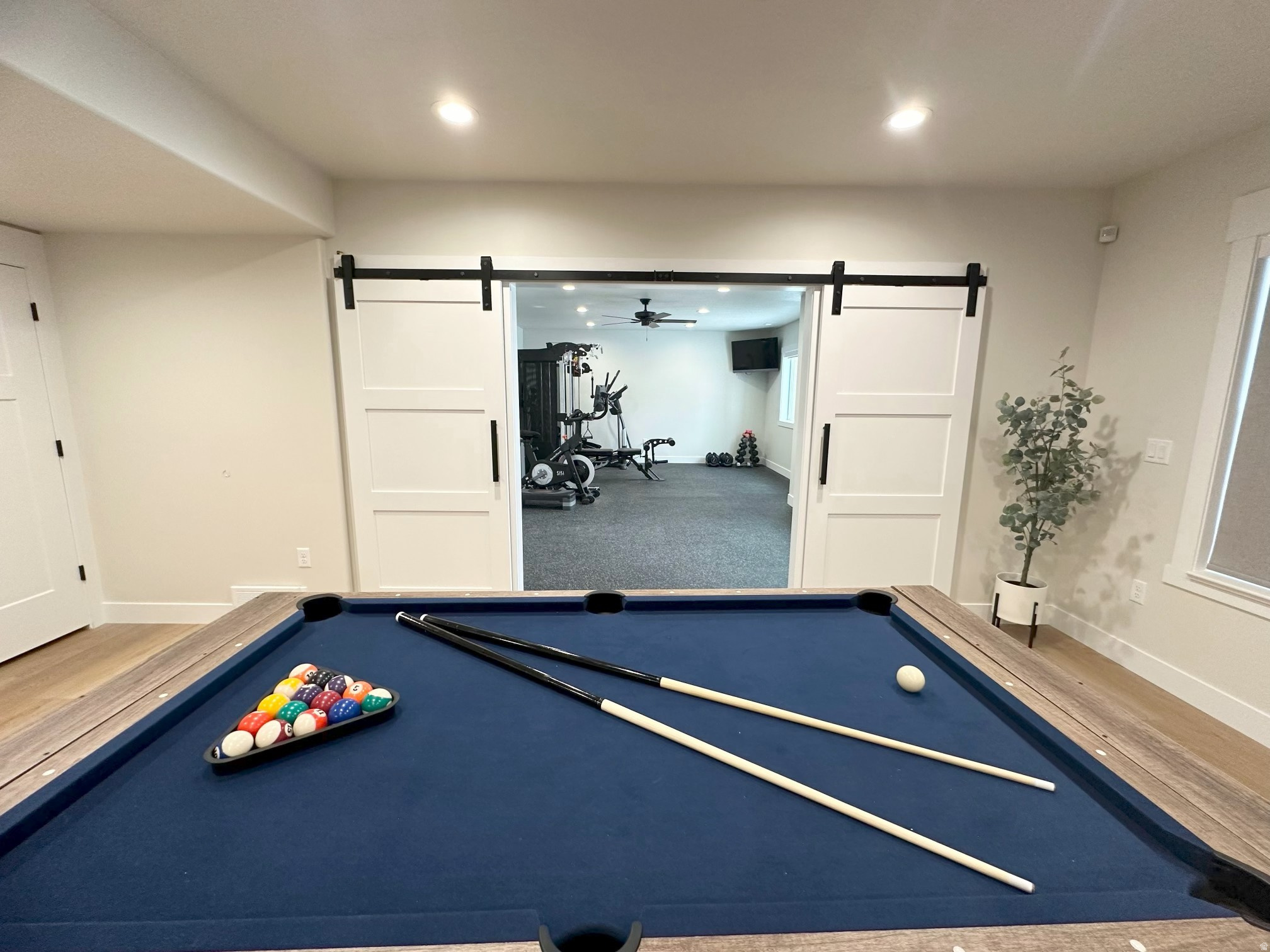 COTTONWOOD MEADOWS - Residential