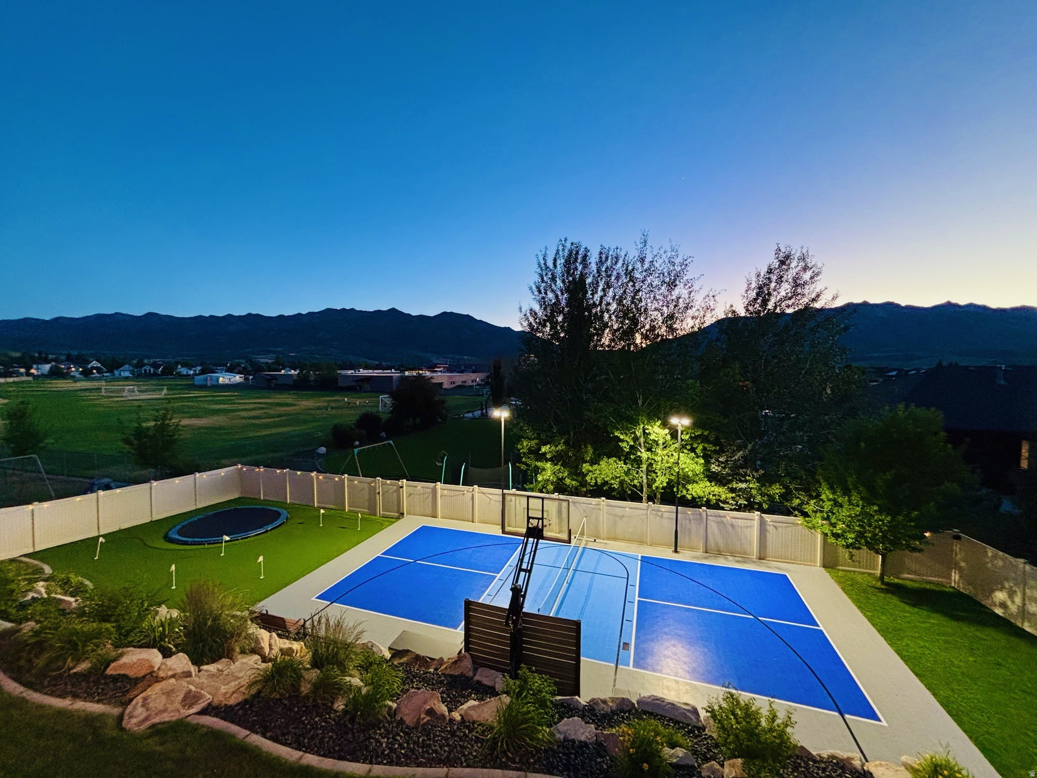 COTTONWOOD MEADOWS - Residential