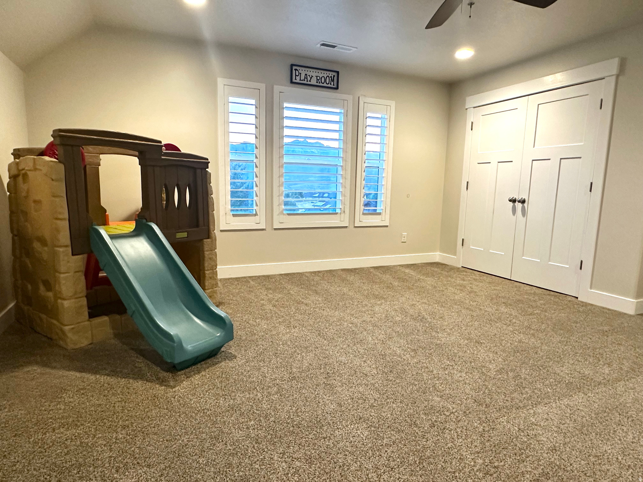 COTTONWOOD MEADOWS - Residential