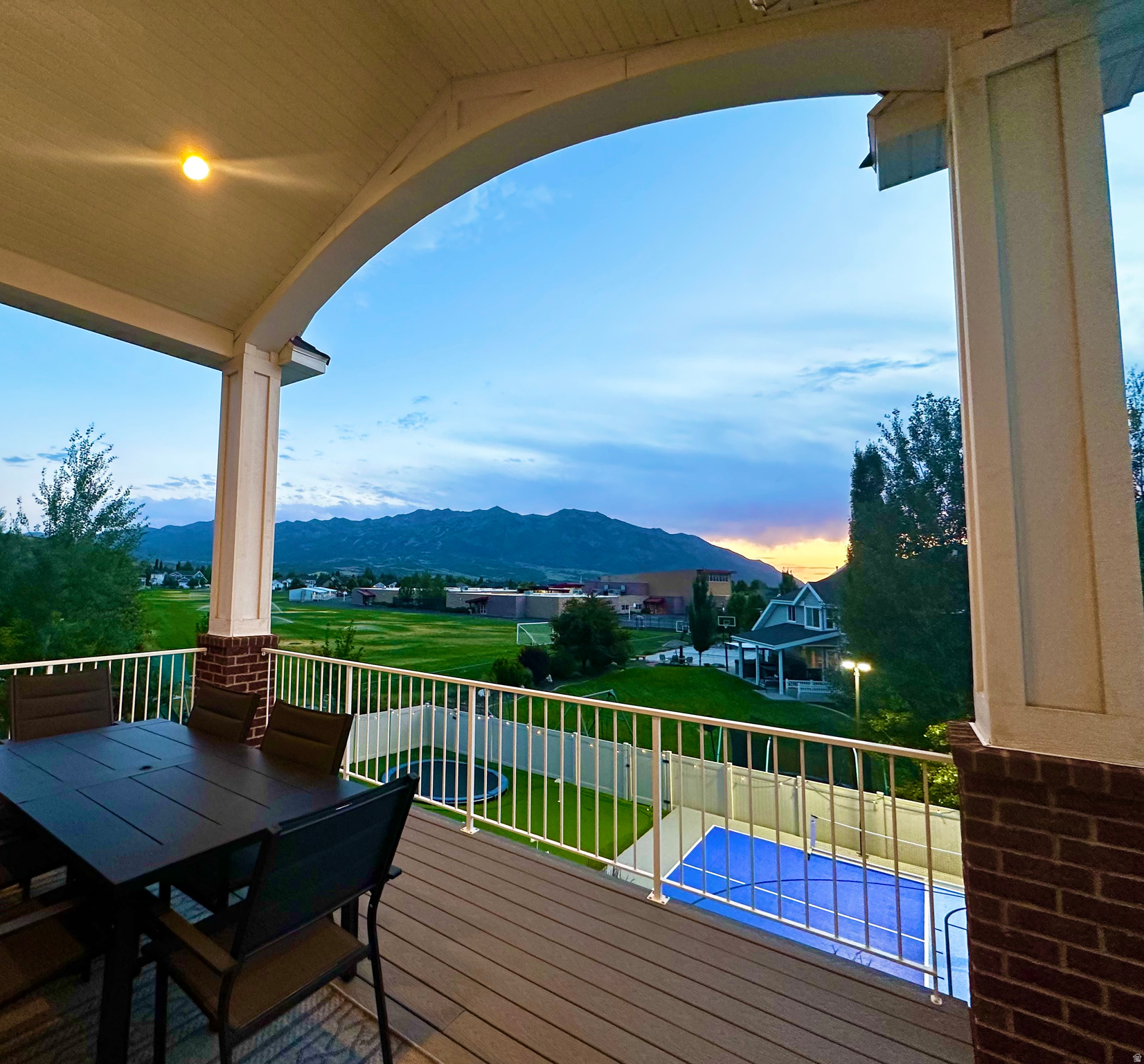 COTTONWOOD MEADOWS - Residential