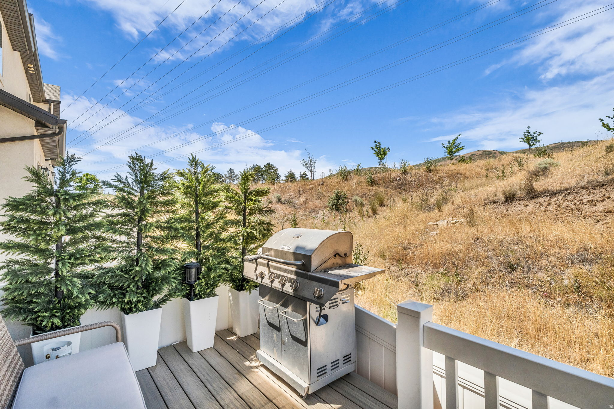 BRINGHURST STATION - Residential