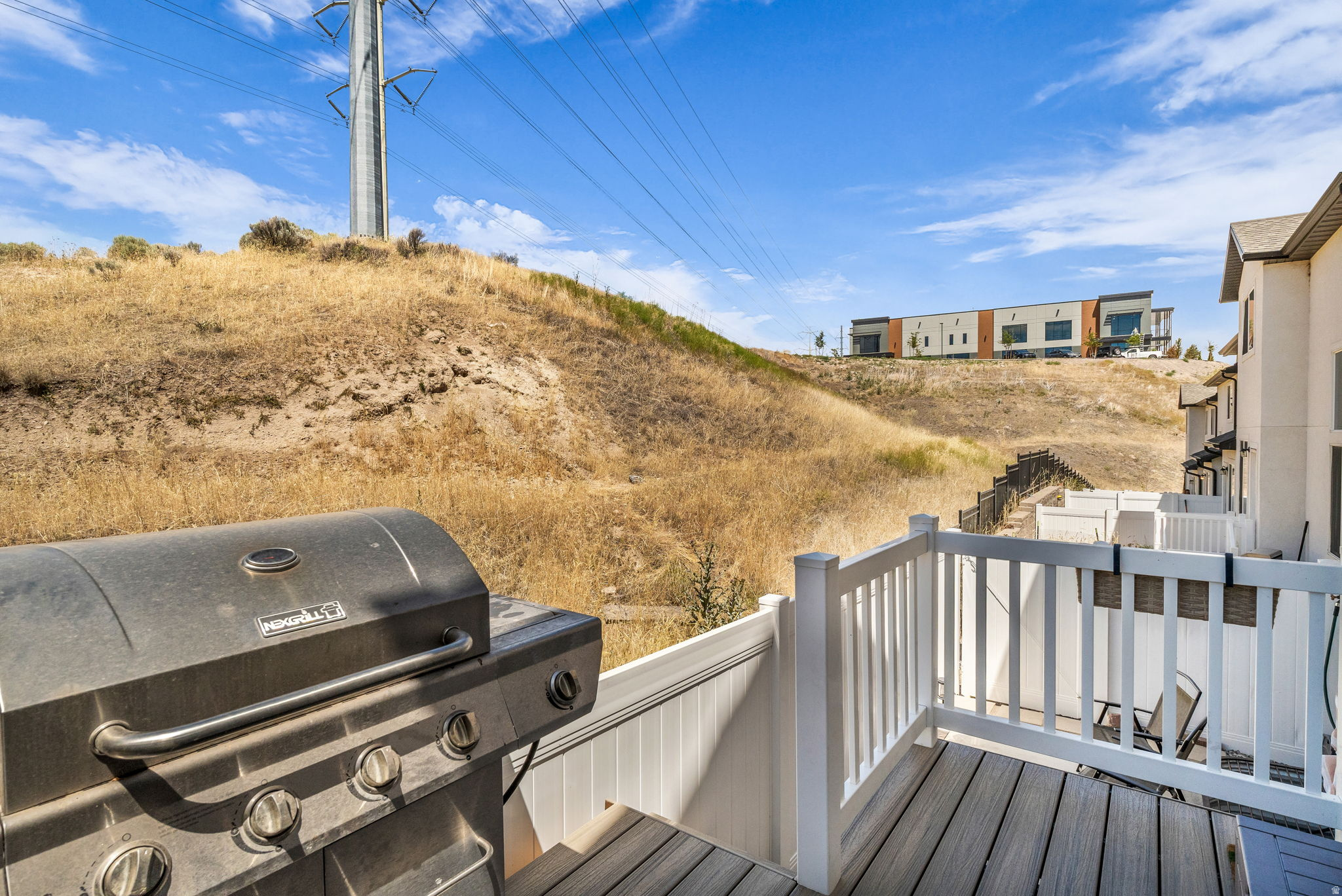BRINGHURST STATION - Residential