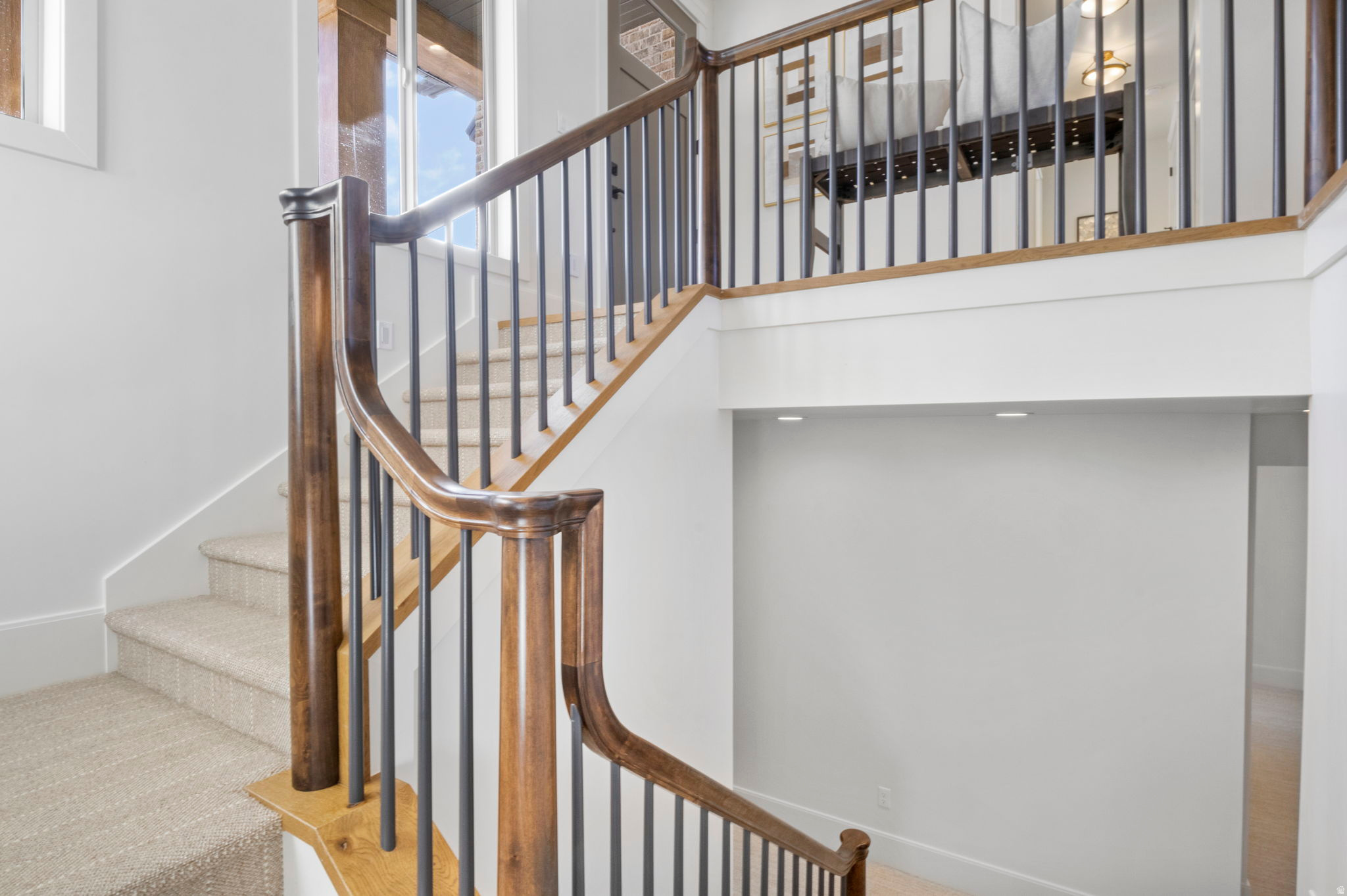RIDGE - Residential