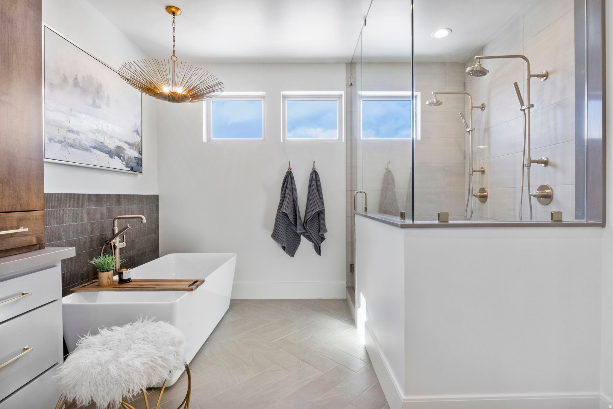 RIDGE - Residential