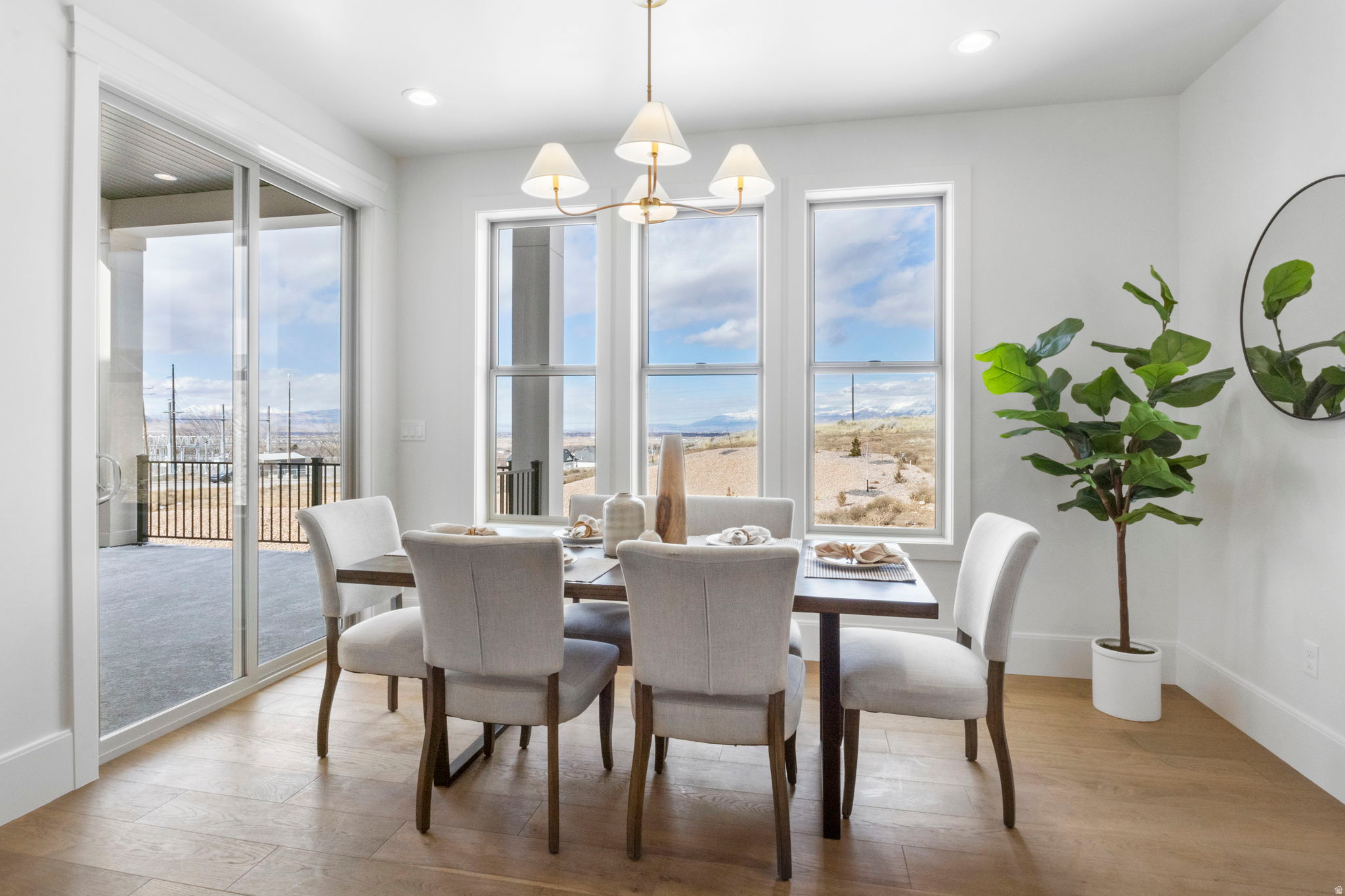 RIDGE - Residential