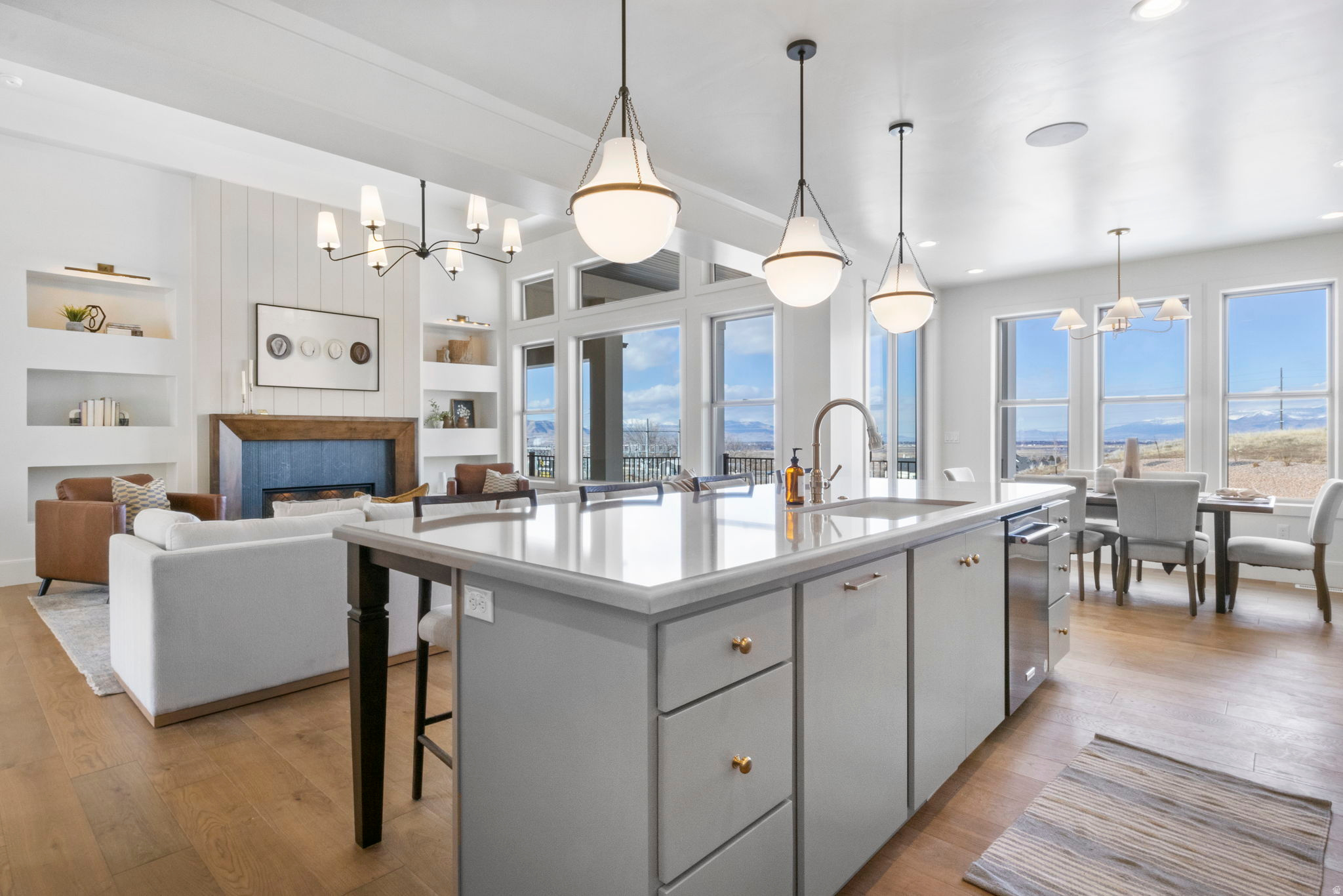 RIDGE - Residential