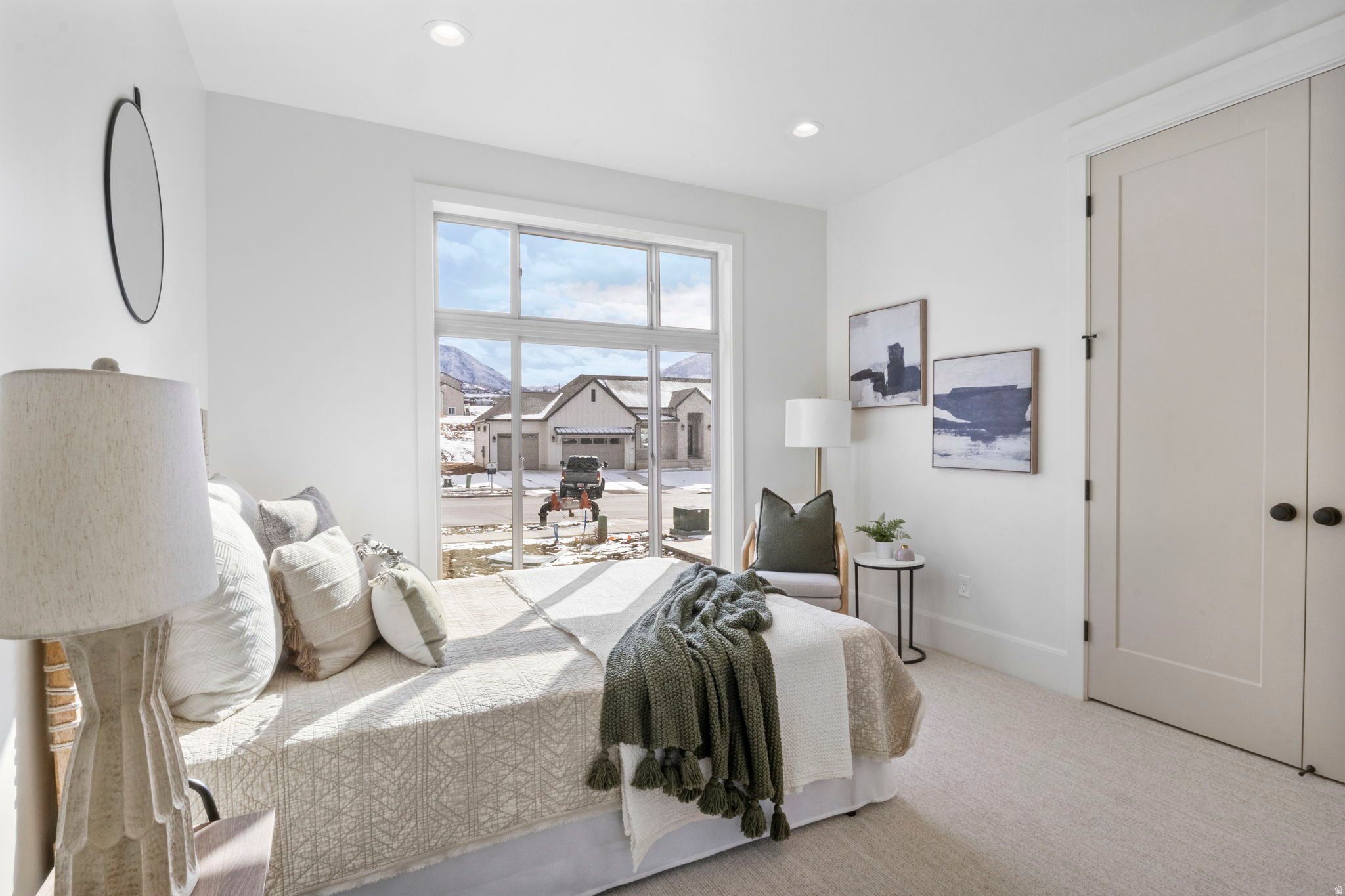 RIDGE - Residential