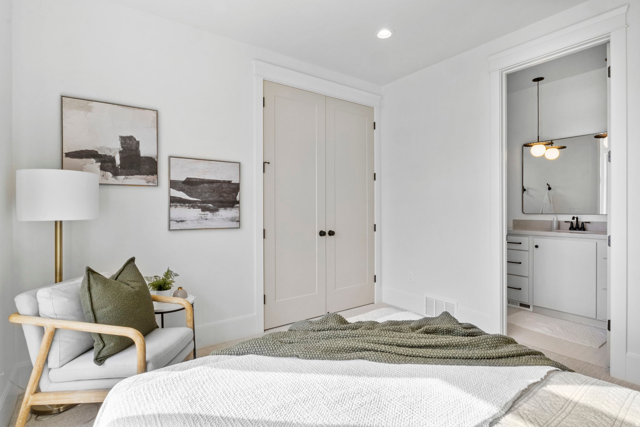 RIDGE - Residential