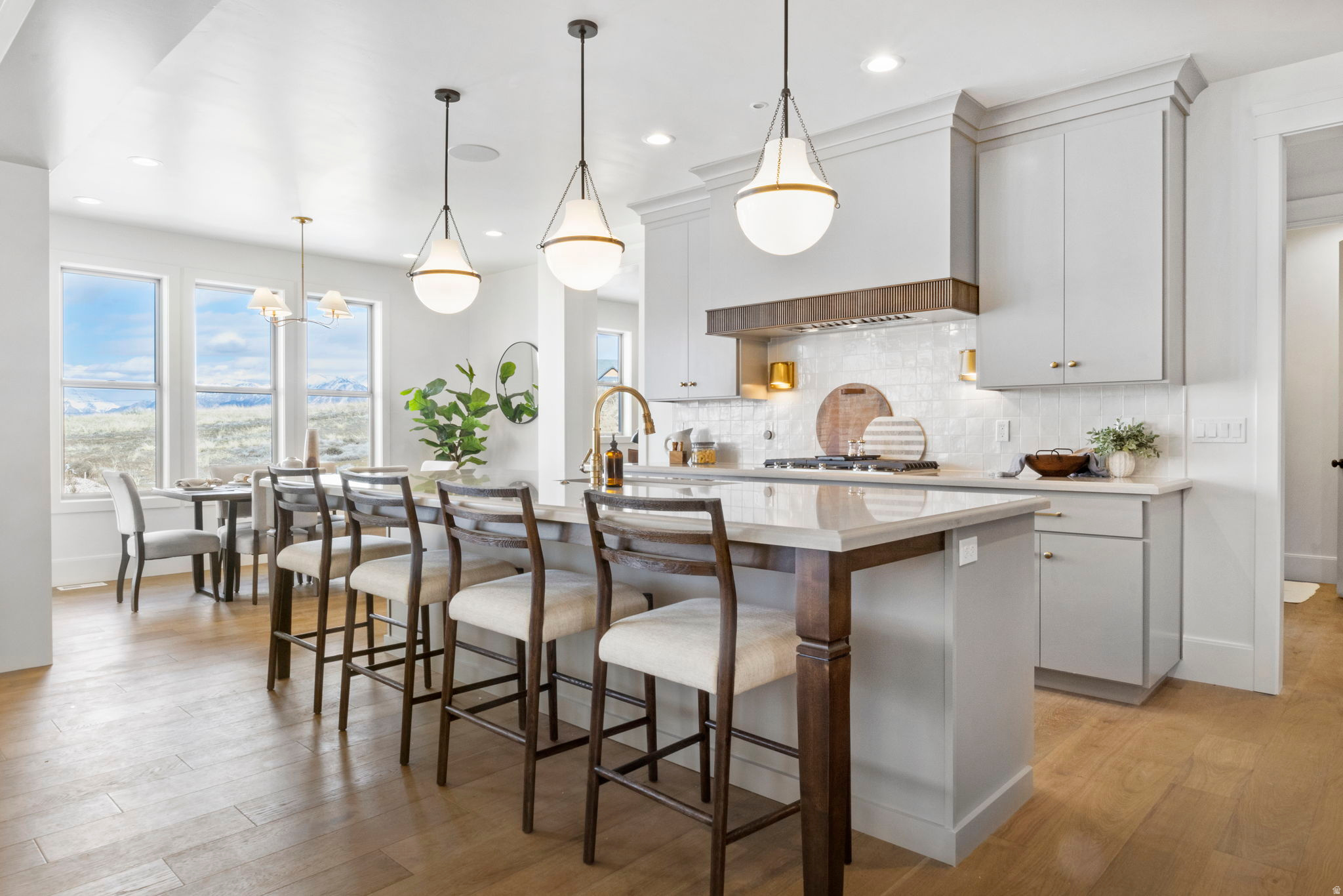RIDGE - Residential
