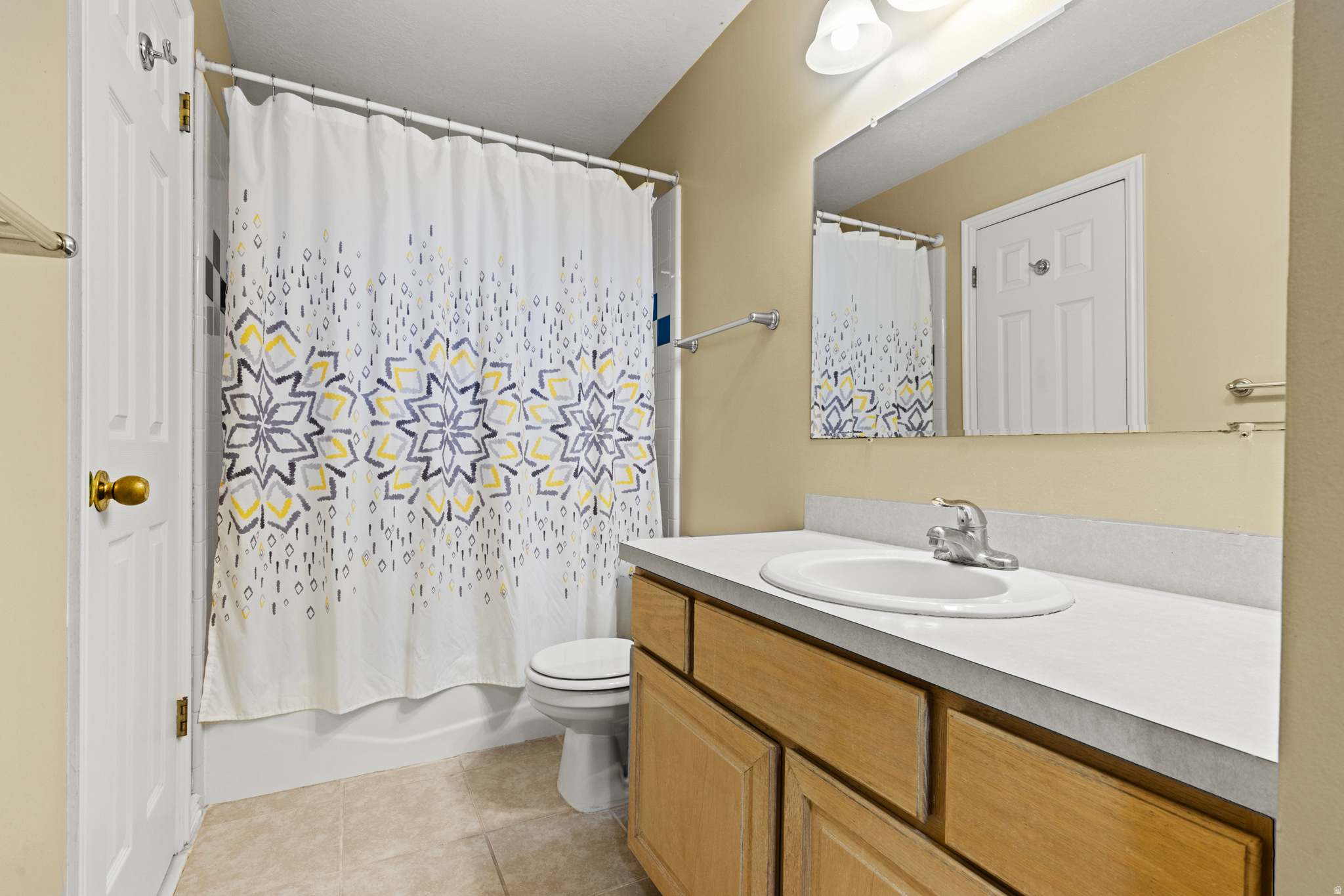 ALAND OF HONEY - Residential