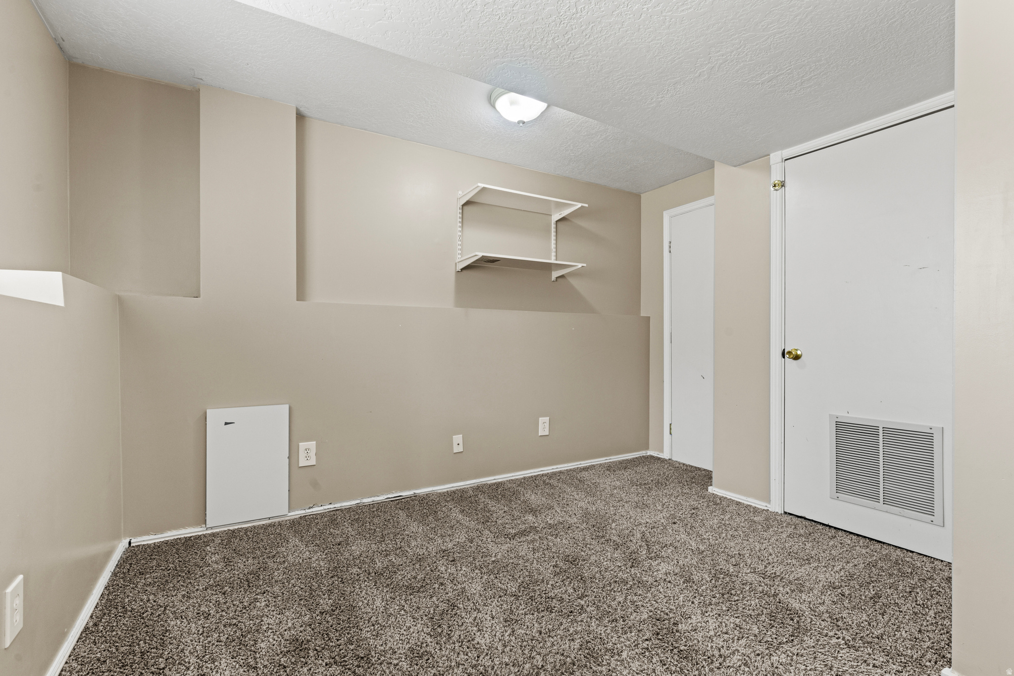 ALAND OF HONEY - Residential