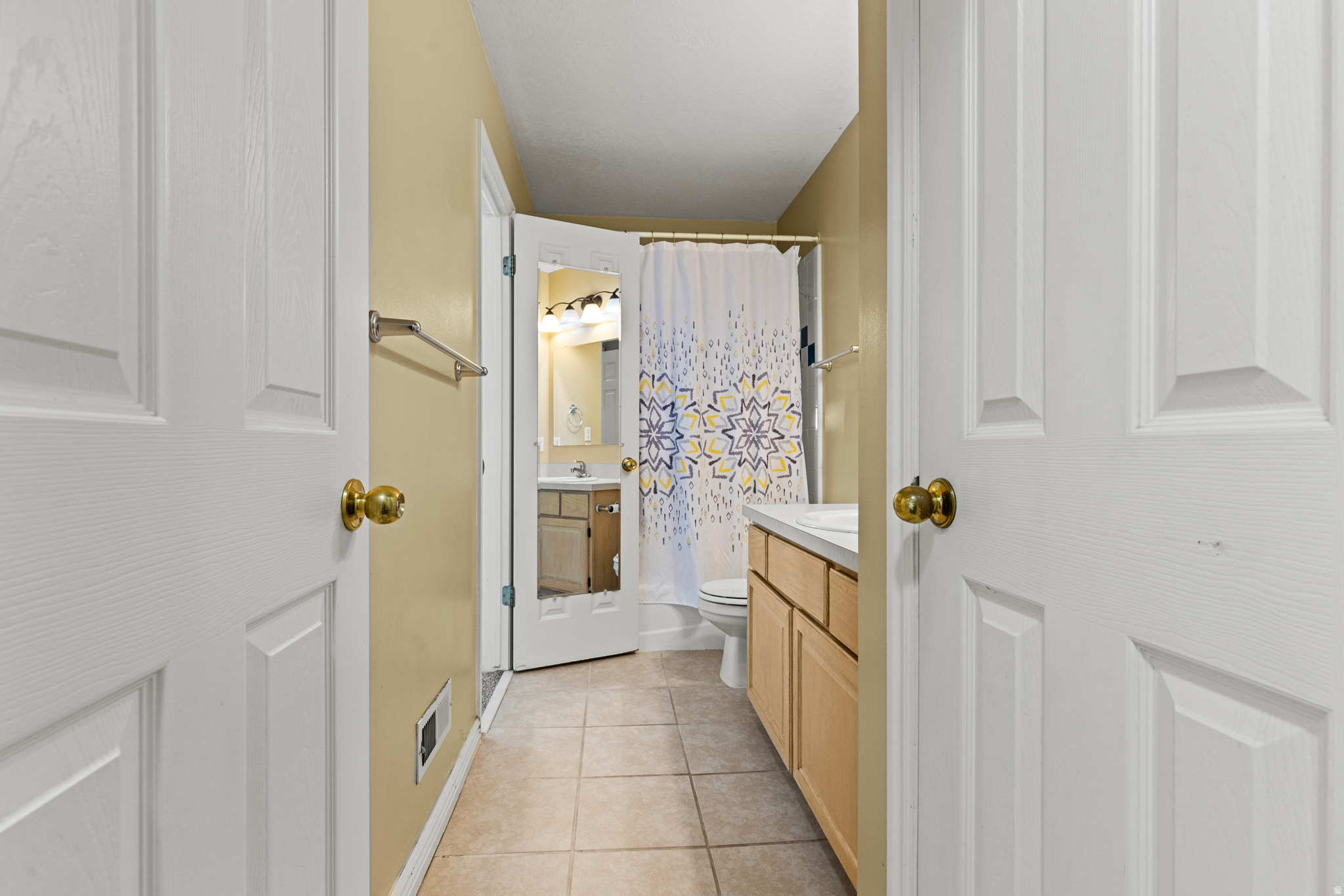 ALAND OF HONEY - Residential