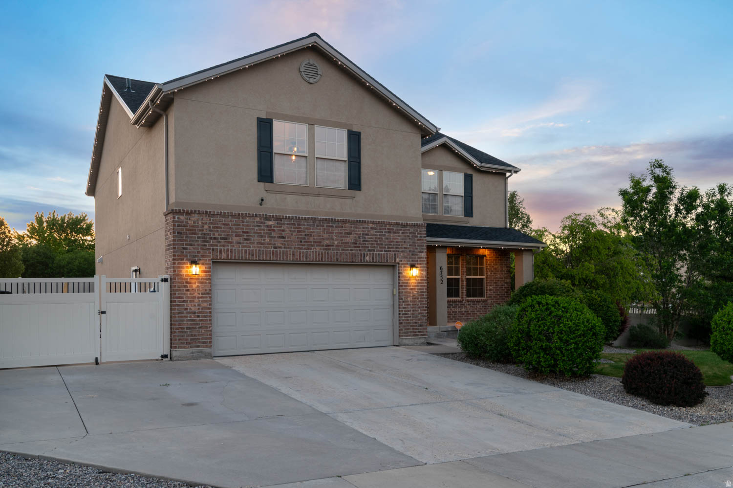 HAMILTON FARMS - Residential
