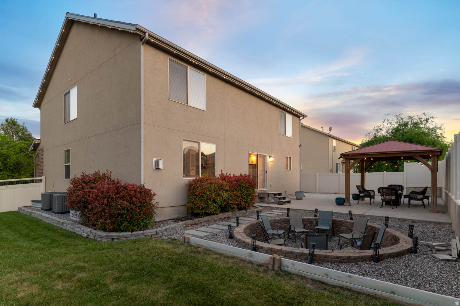 HAMILTON FARMS - Residential