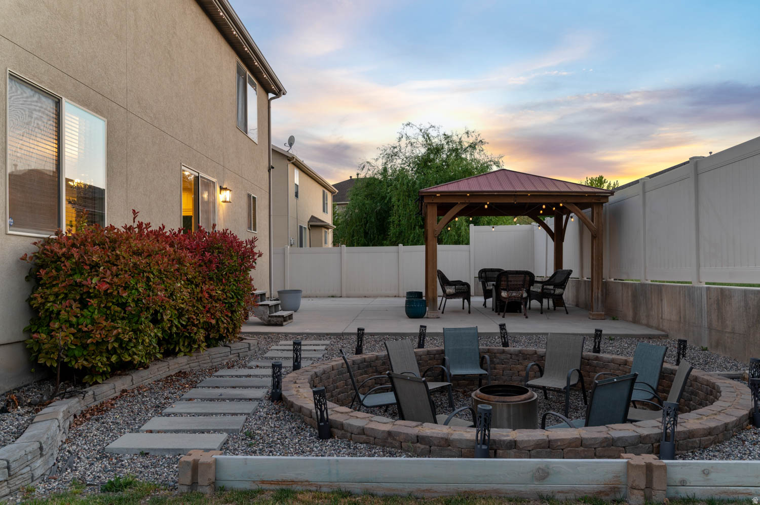 HAMILTON FARMS - Residential
