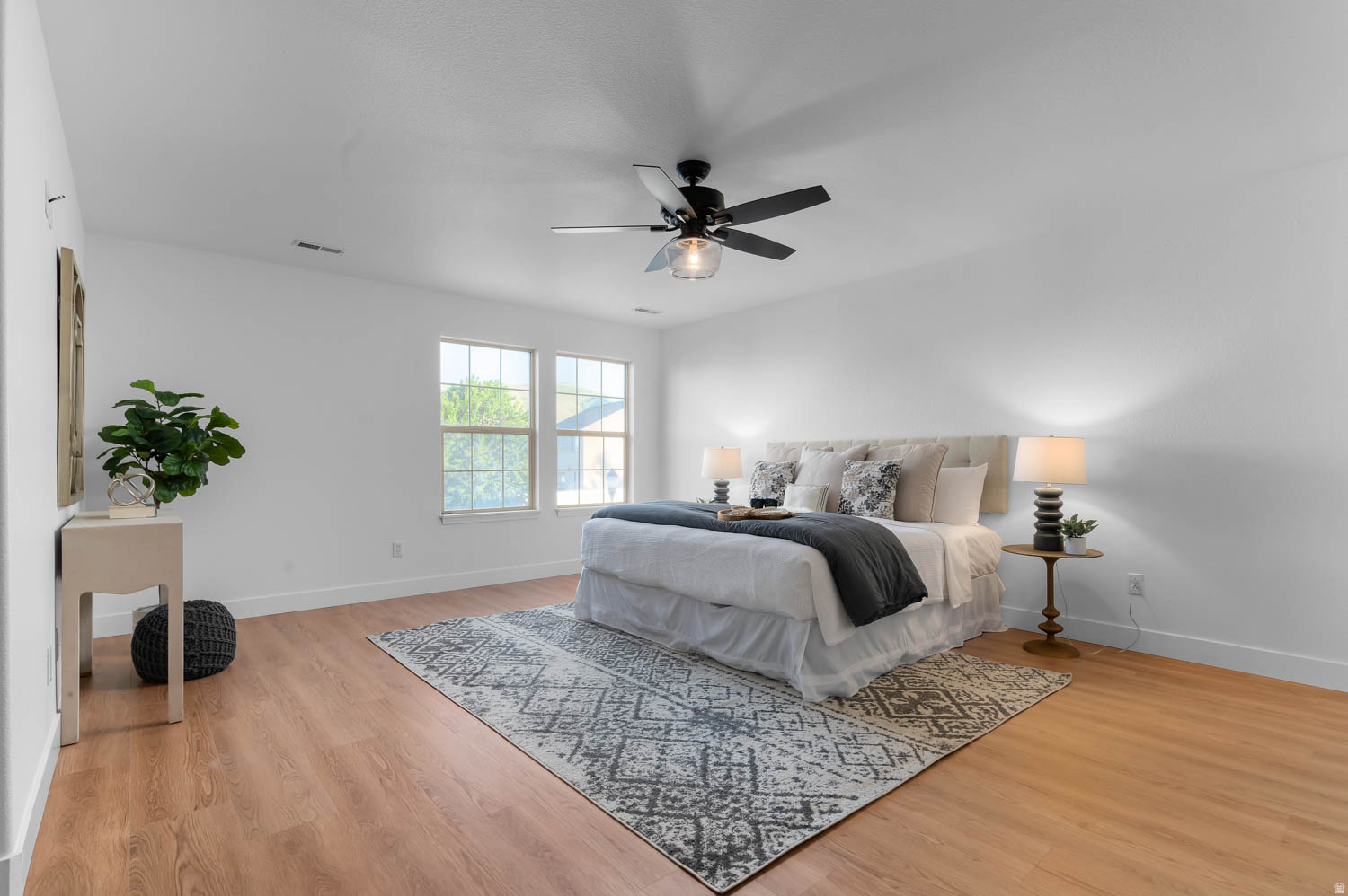 HAMILTON FARMS - Residential