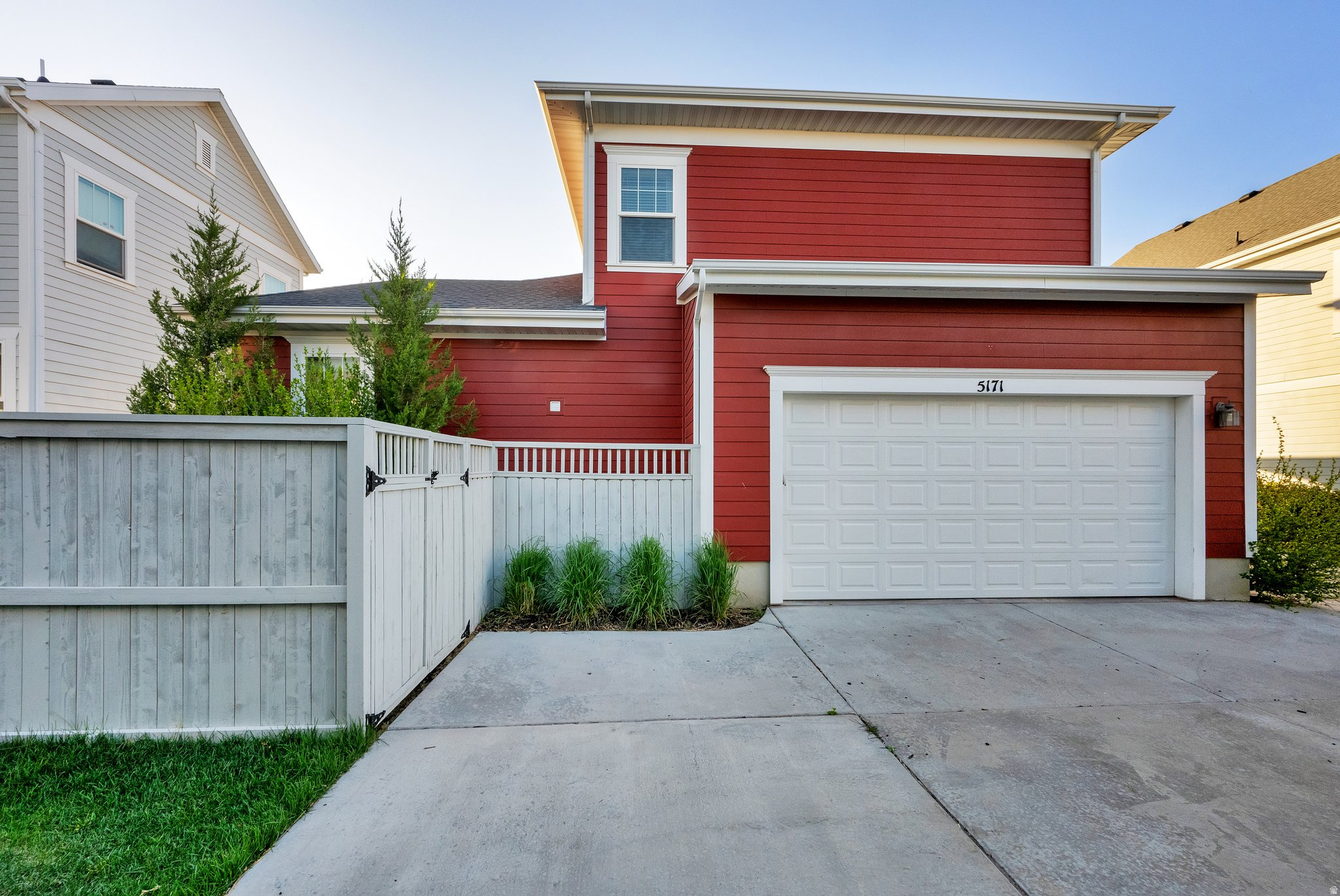 DAYBREAK - Residential Lease