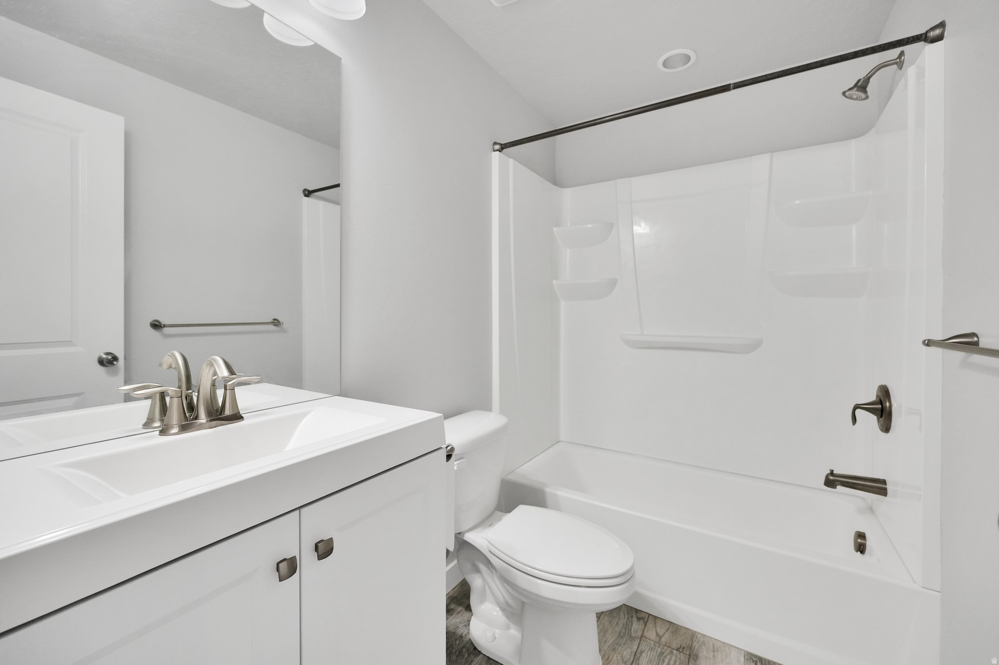 DAYBREAK - Residential Lease