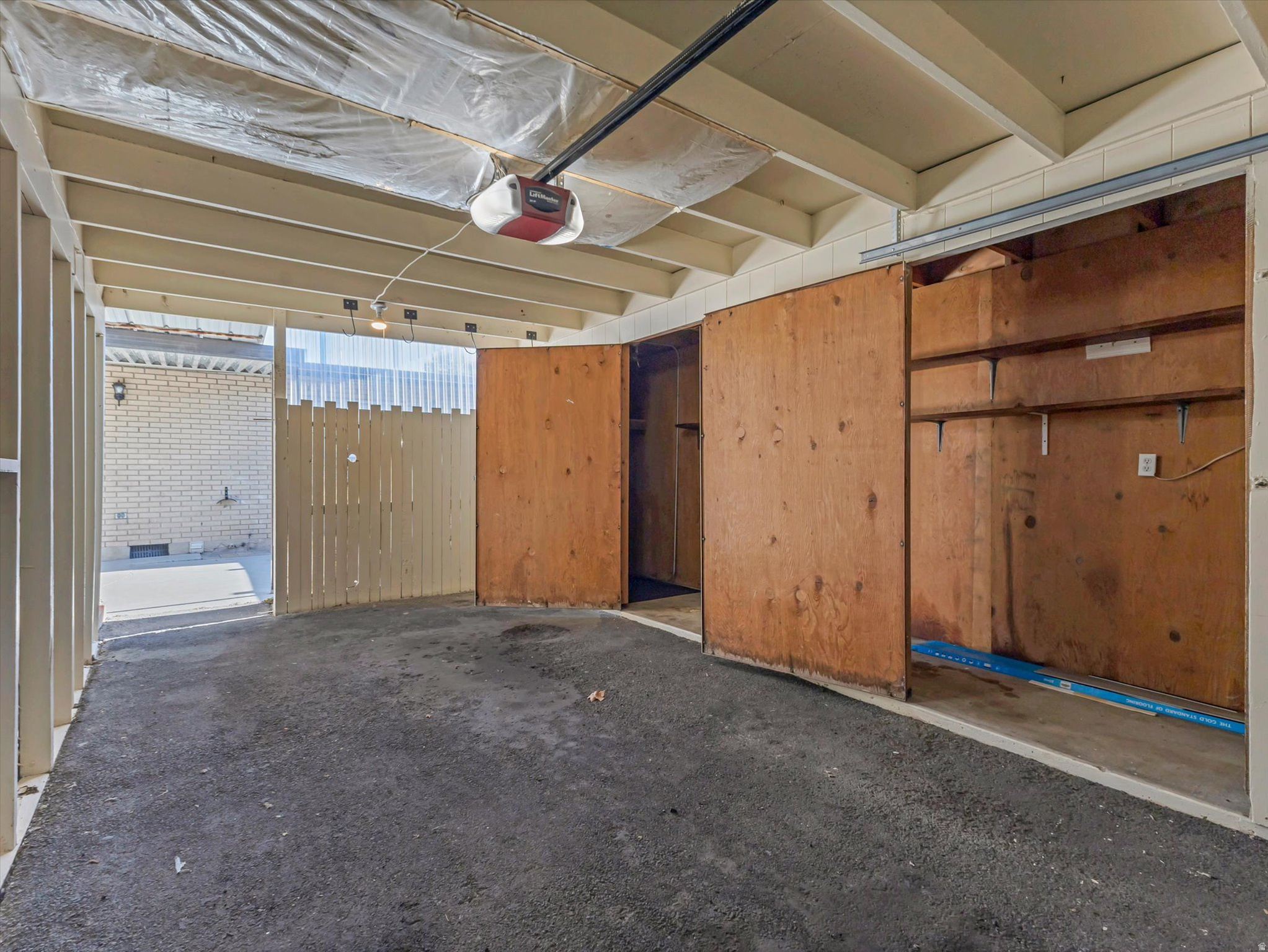RIDGELAND DOWNS - Residential