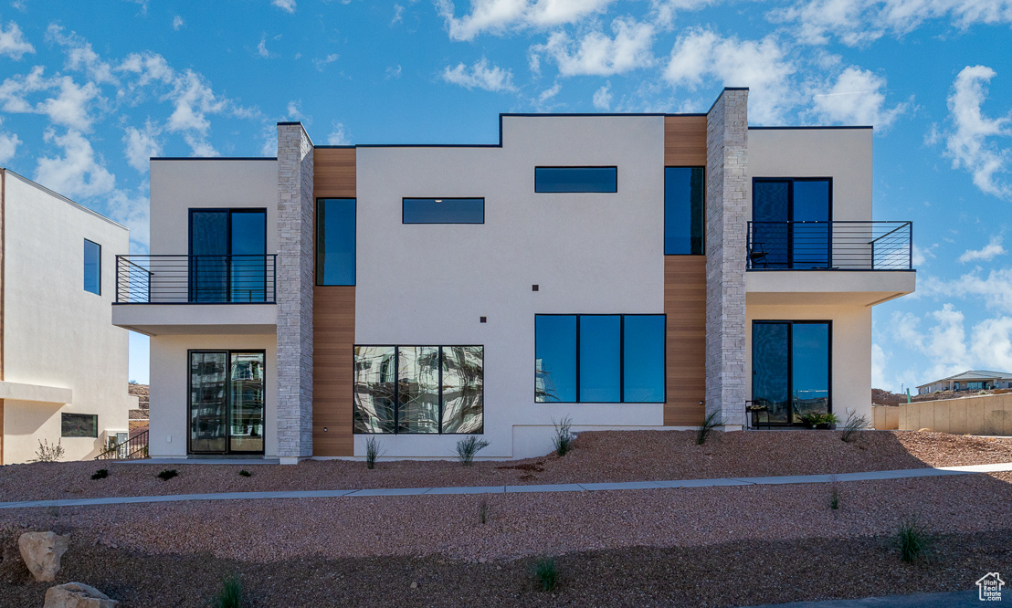 BECCO CREEK TOWNHOMES AT DIVARIO - Residential
